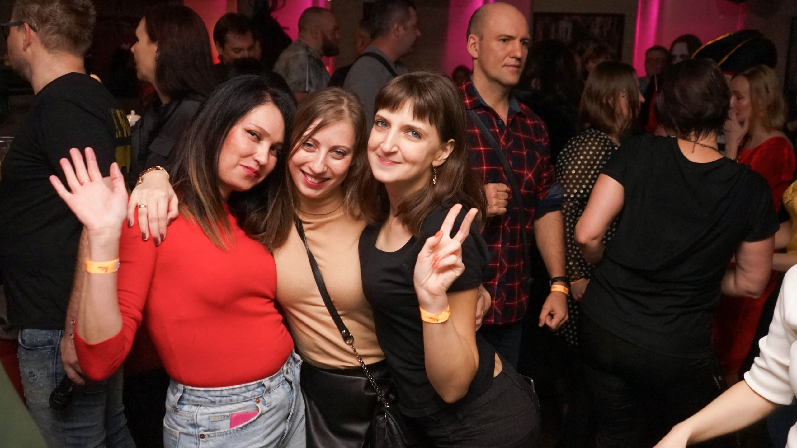 Фандец. Хеллоуиновская клубная вечеринка | 13.11.21. Галерея Фантим