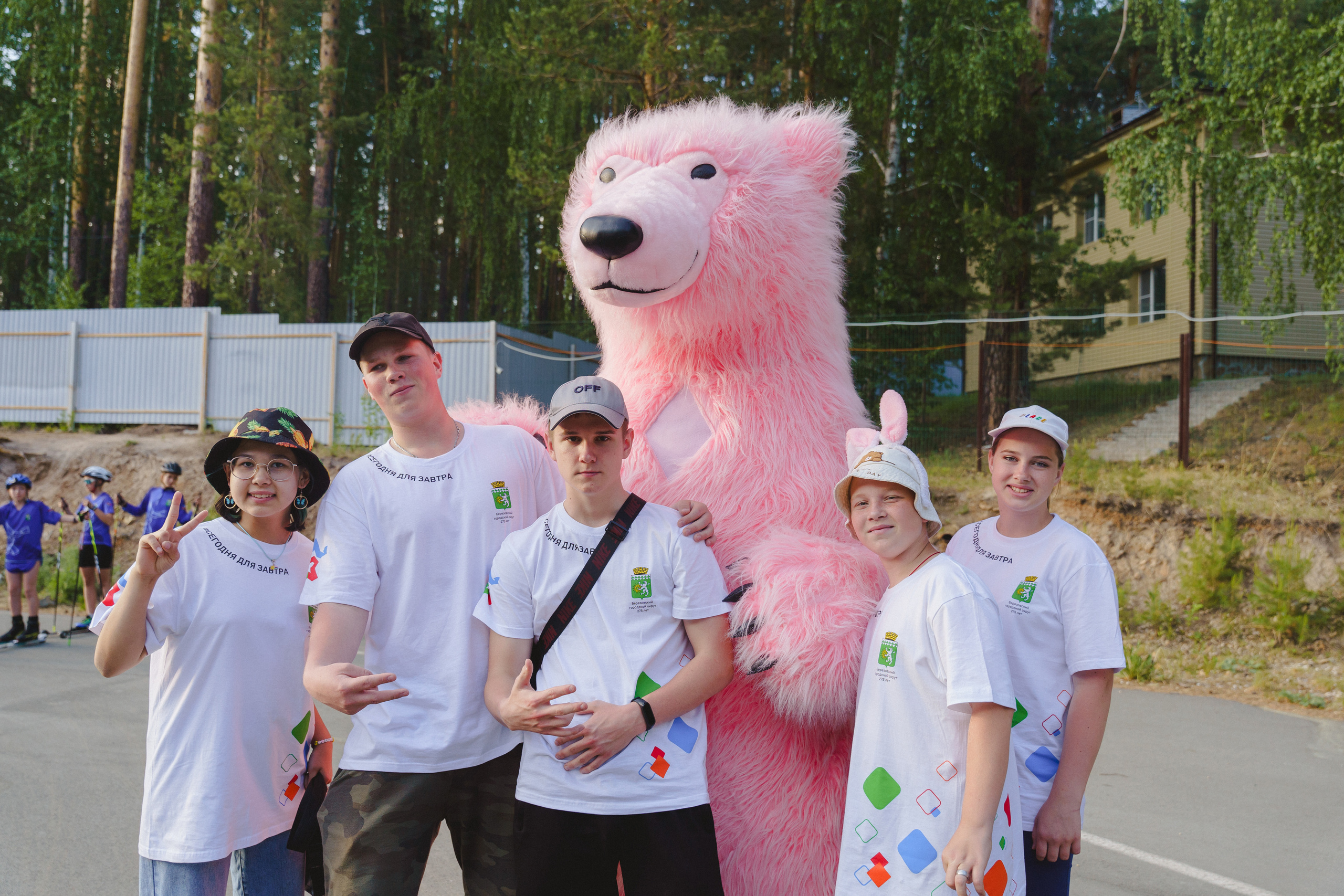 Юбилей БМАУ ДЗОЛ «Зарница». Фотограф в детский сад в Екатеринбурге, выпускные альбомы Юлия Умерова