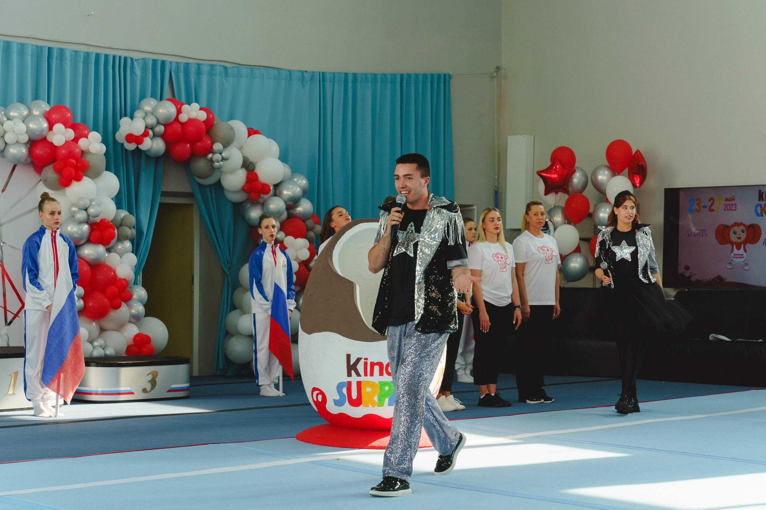 Межрегиональные соревнования по спортивной акробатике «Киндер Сюрприз». Фотограф в детский сад в Екатеринбурге, выпускные альбомы Юлия Умерова