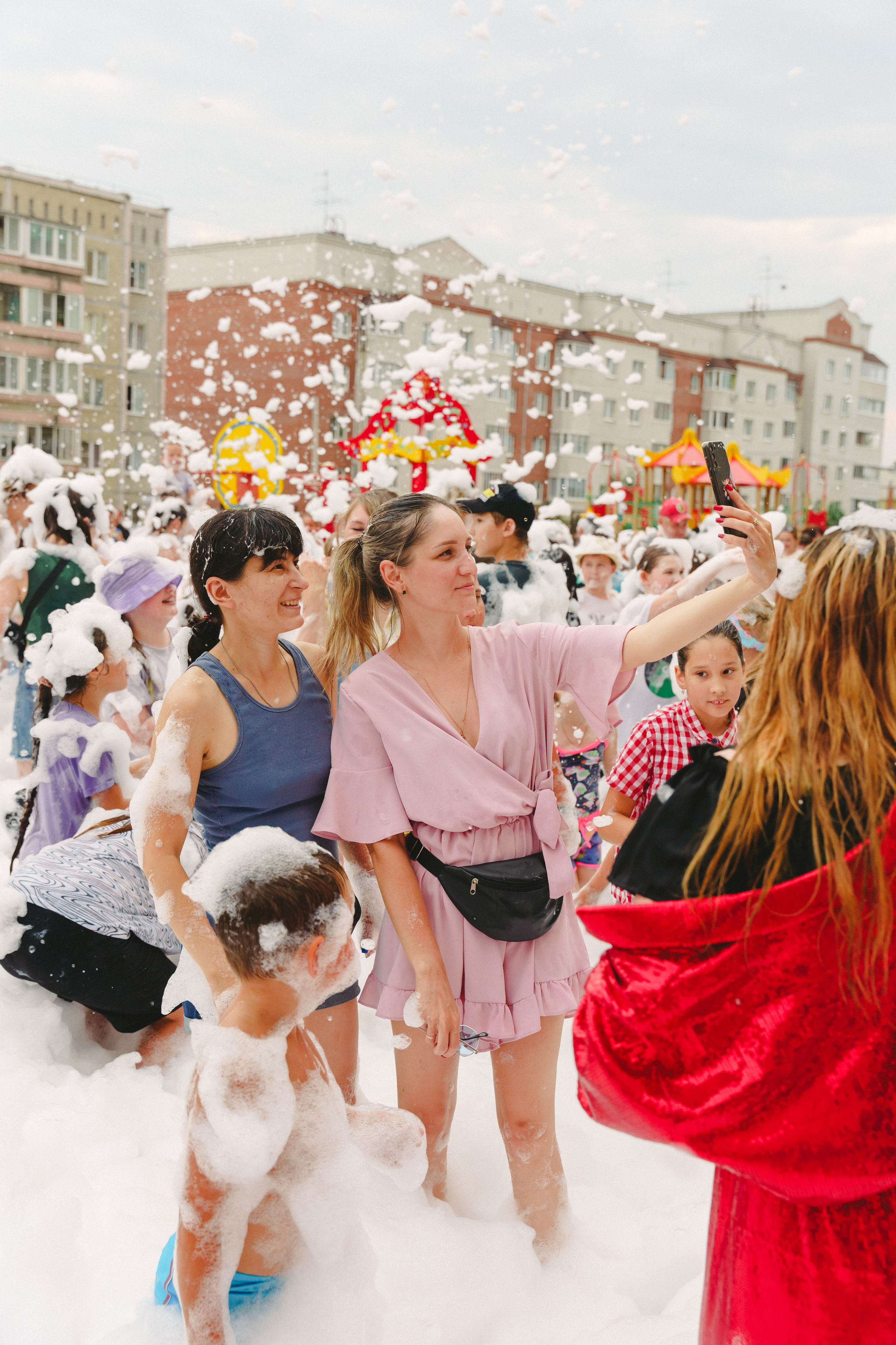 Пена — ПАТИ «Галактика развлечений» и «УК КОТ». Фотограф в детский сад в Екатеринбурге, выпускные альбомы Юлия Умерова