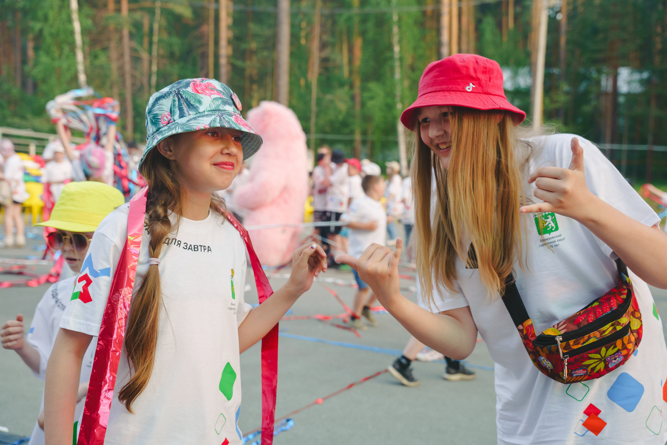Юбилей БМАУ ДЗОЛ «Зарница». Фотограф в детский сад в Екатеринбурге, выпускные альбомы Юлия Умерова