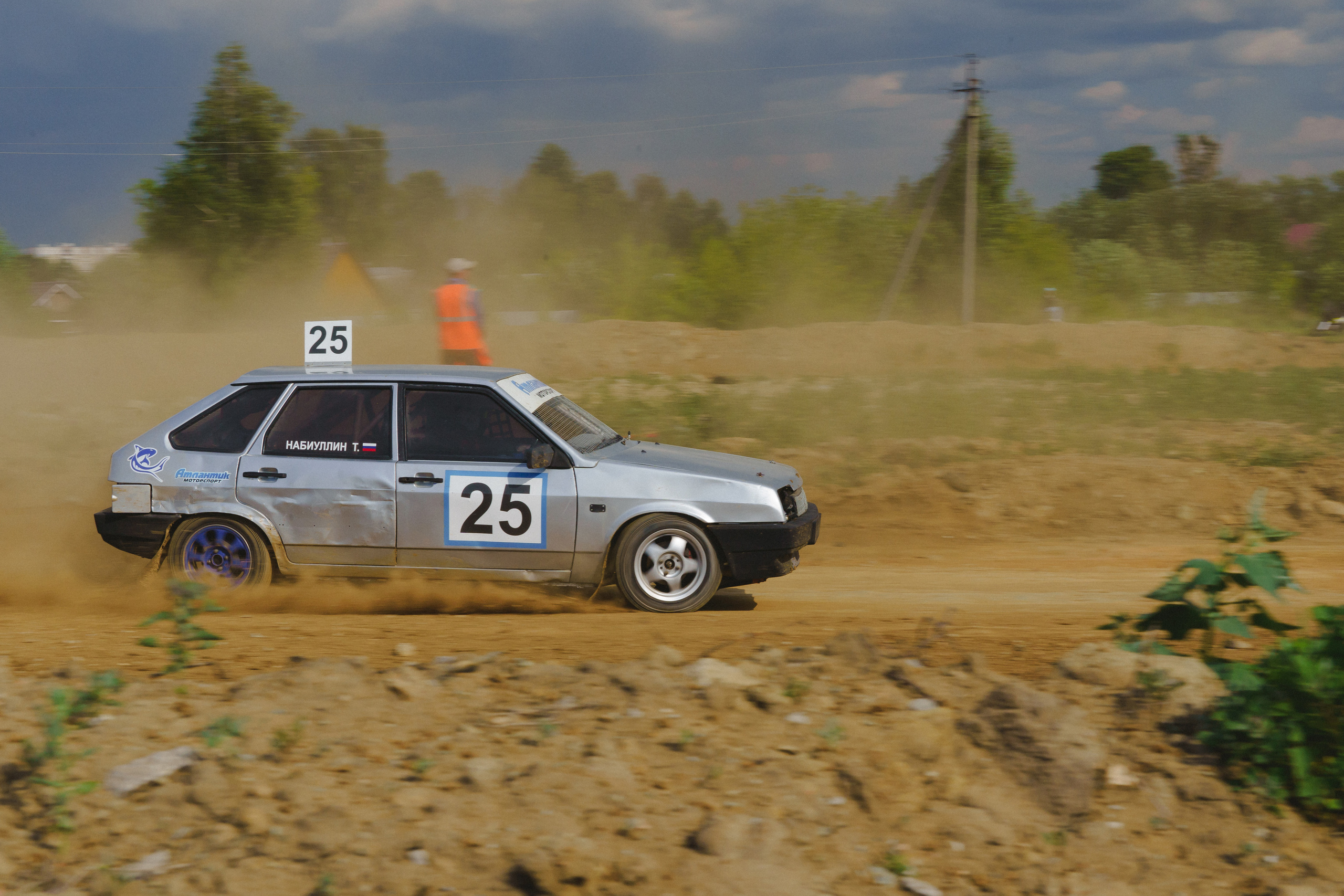 Автокросс Березовский. Фотограф Камиль Умеров. Фотограф в детский сад в Екатеринбурге, выпускные альбомы Юлия Умерова