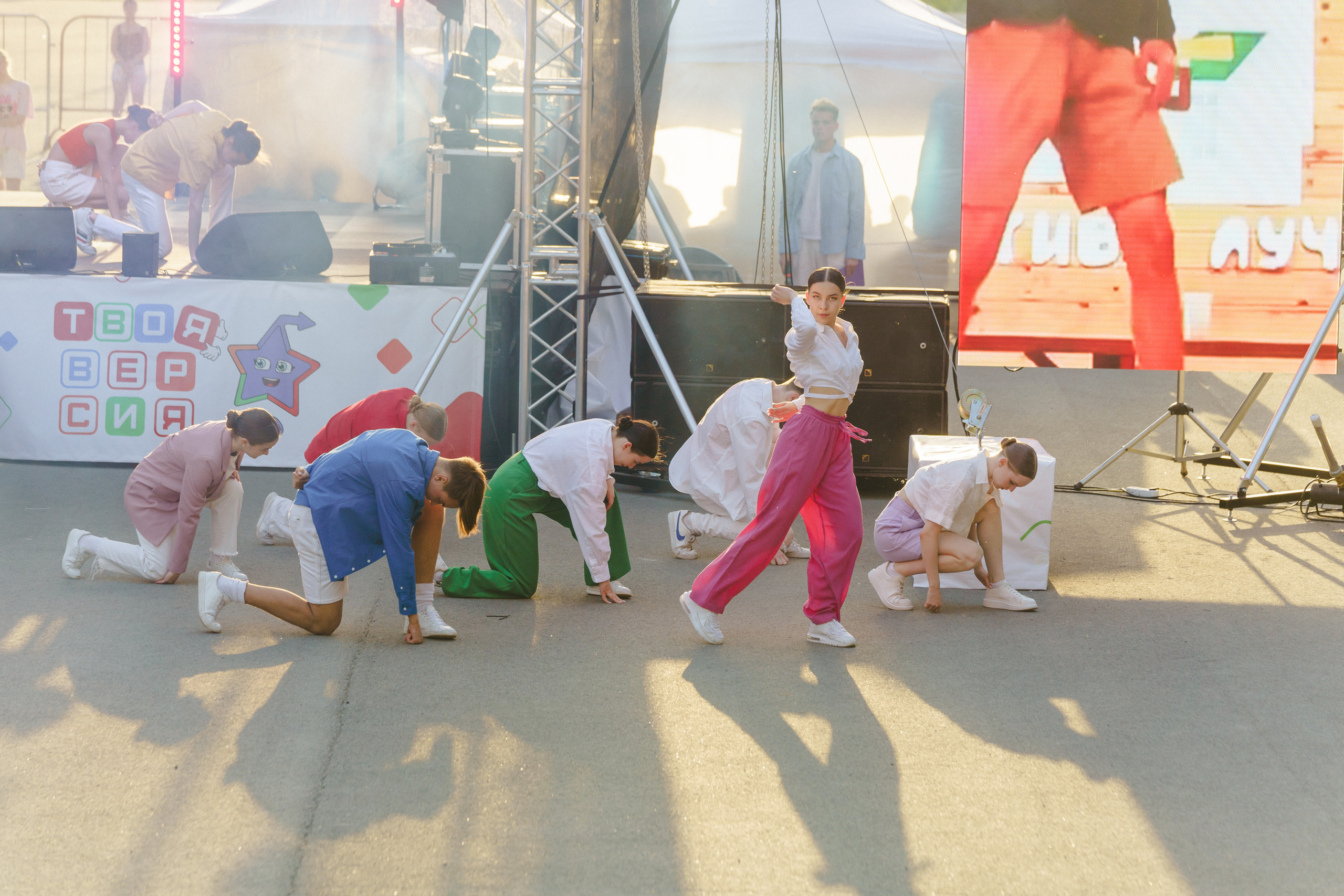 Юбилей БМАУ ДЗОЛ «Зарница». Фотограф в детский сад в Екатеринбурге, выпускные альбомы Юлия Умерова