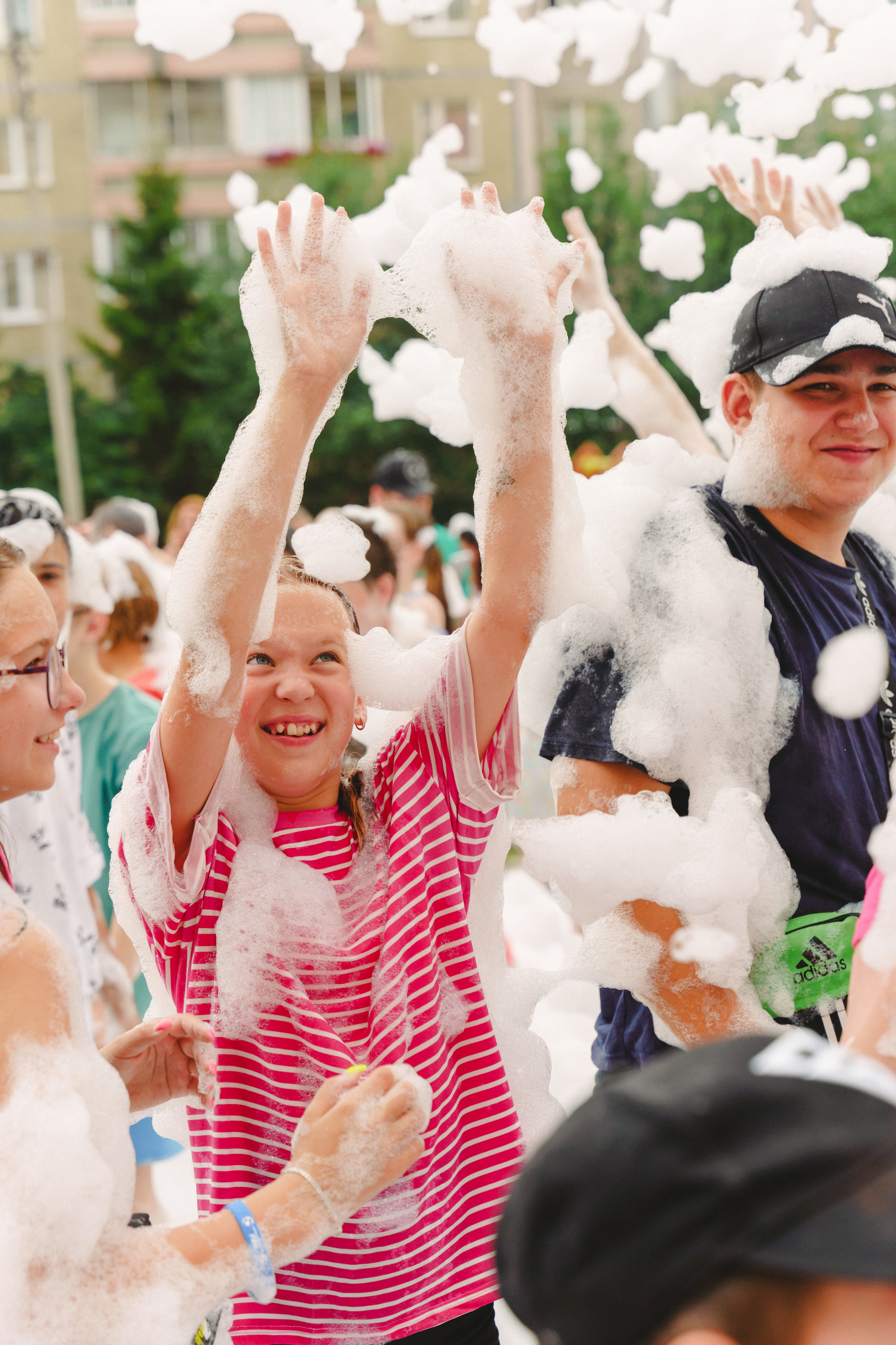 Пена — ПАТИ «Галактика развлечений» и «УК КОТ». Фотограф в детский сад в Екатеринбурге, выпускные альбомы Юлия Умерова