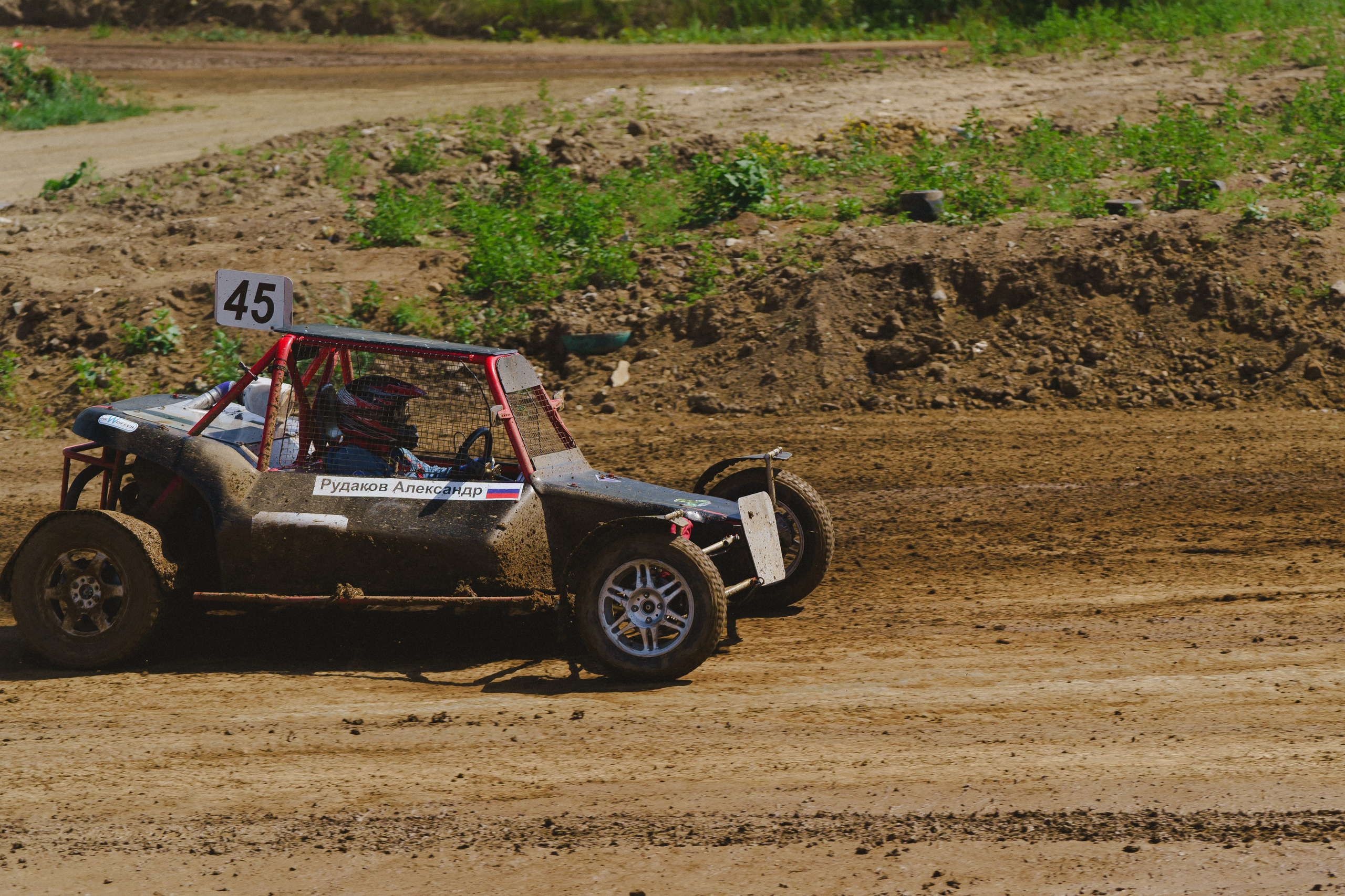 Автокросс Березовский. Фотограф Камиль Умеров. Фотограф в детский сад в Екатеринбурге, выпускные альбомы Юлия Умерова