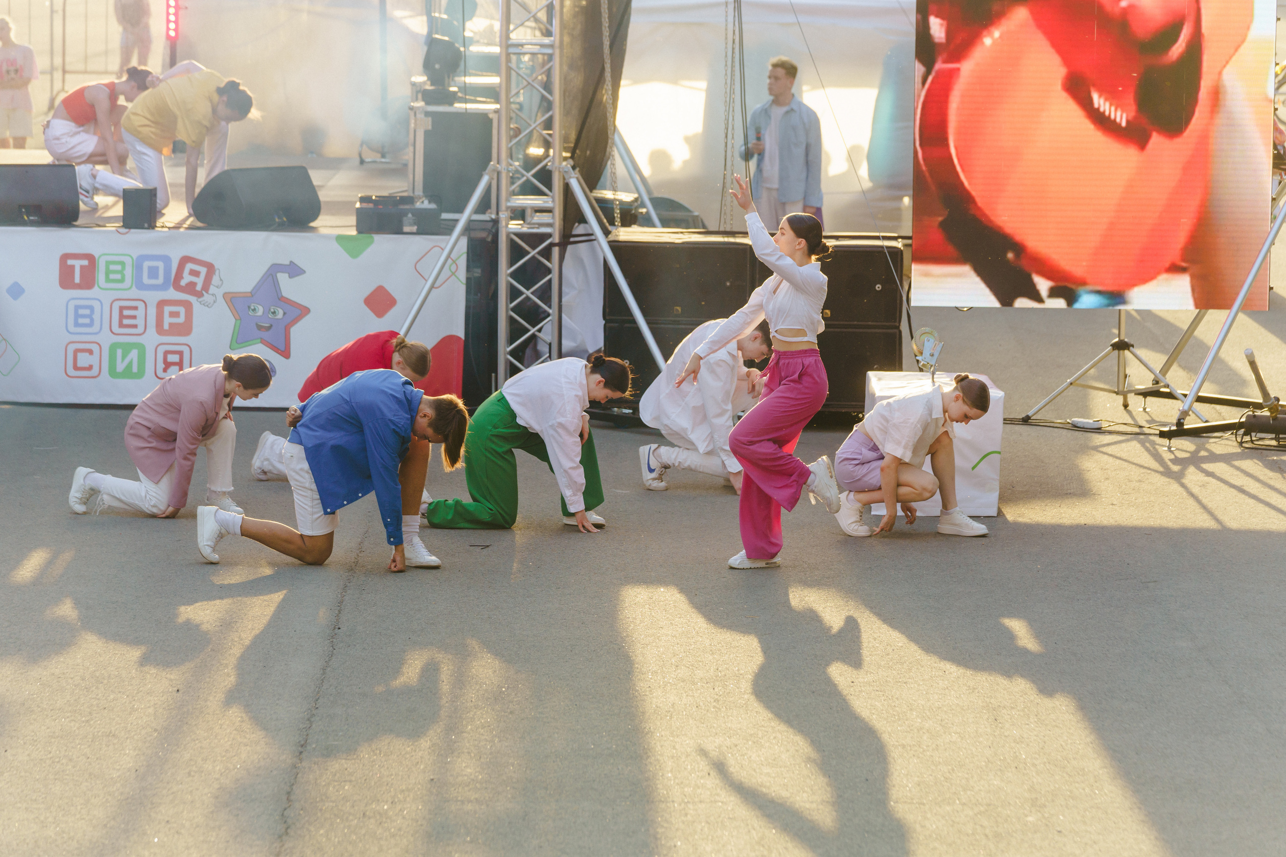 Юбилей БМАУ ДЗОЛ «Зарница». Фотограф в детский сад в Екатеринбурге, выпускные альбомы Юлия Умерова