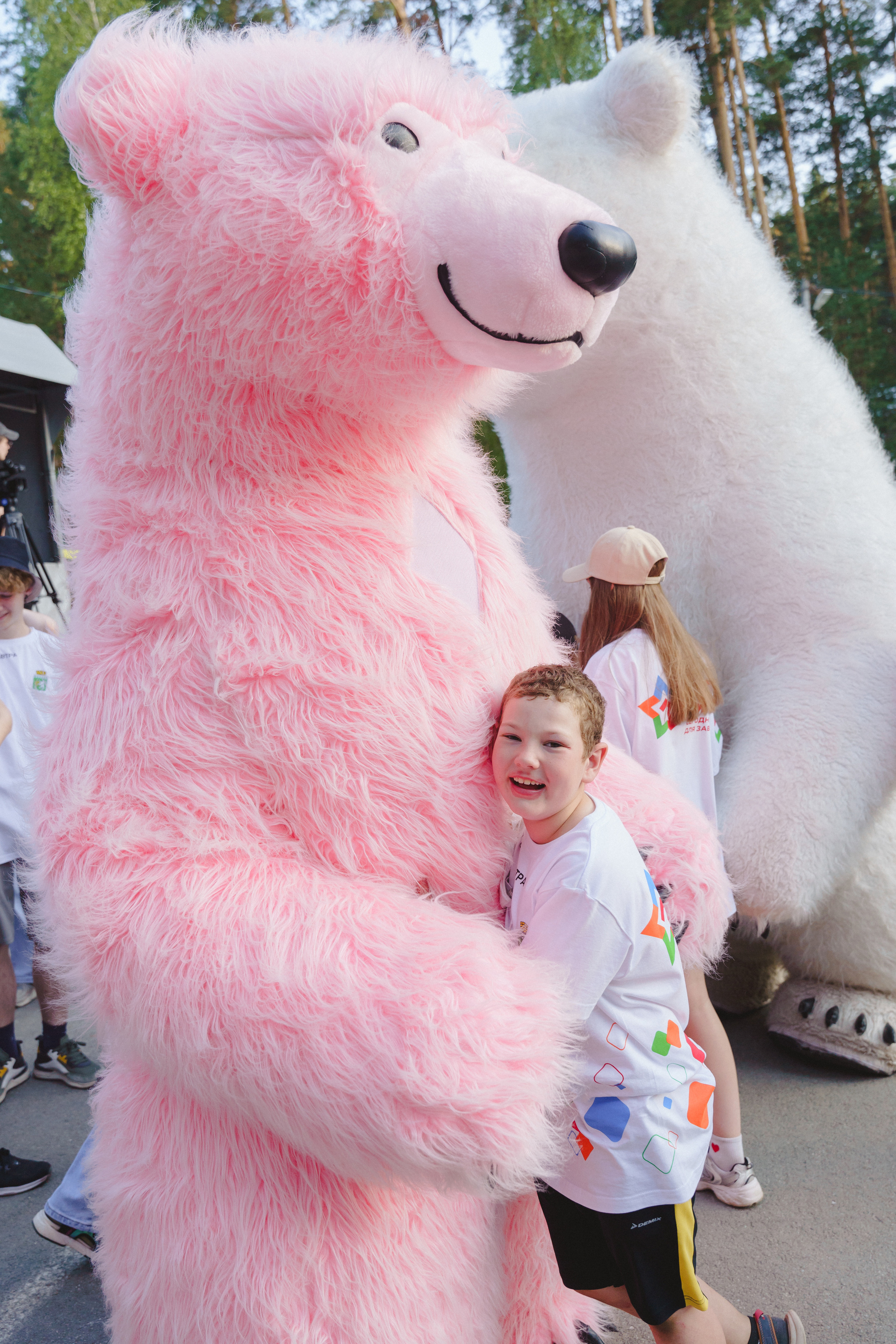 Юбилей БМАУ ДЗОЛ «Зарница». Фотограф в детский сад в Екатеринбурге, выпускные альбомы Юлия Умерова