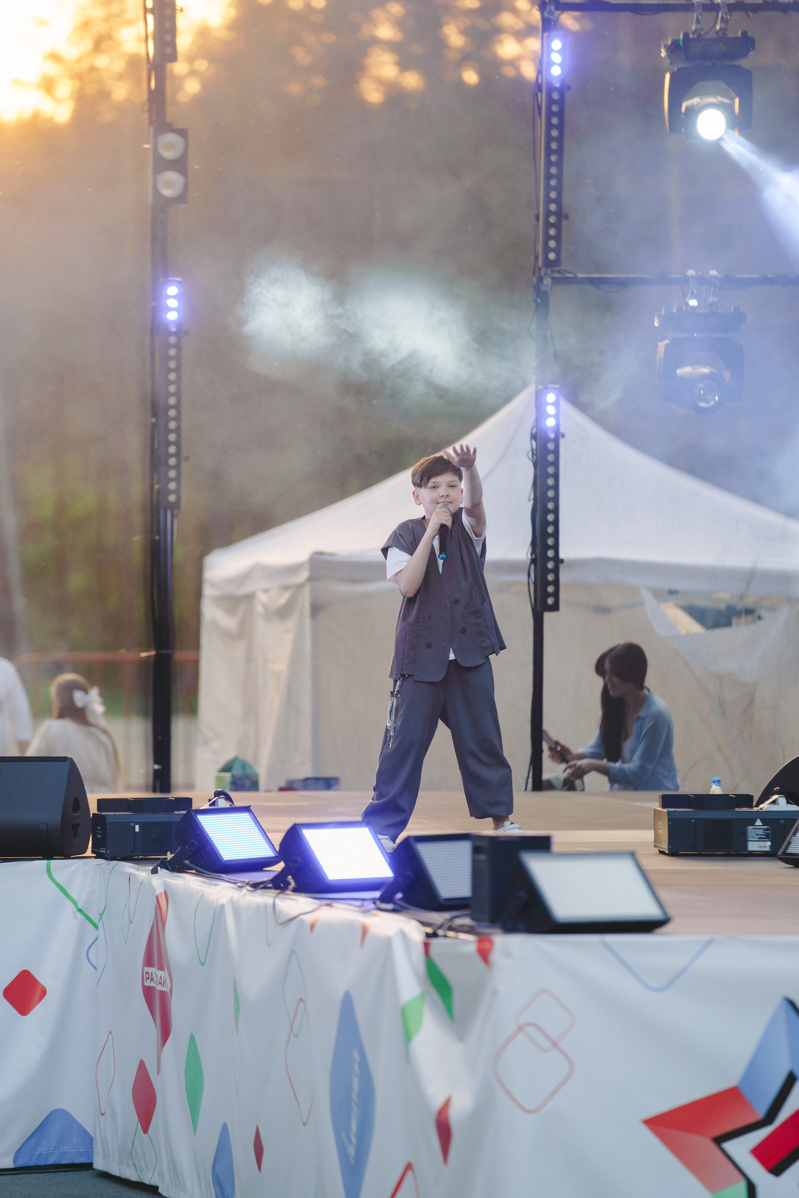 Юбилей БМАУ ДЗОЛ «Зарница». Фотограф в детский сад в Екатеринбурге, выпускные альбомы Юлия Умерова