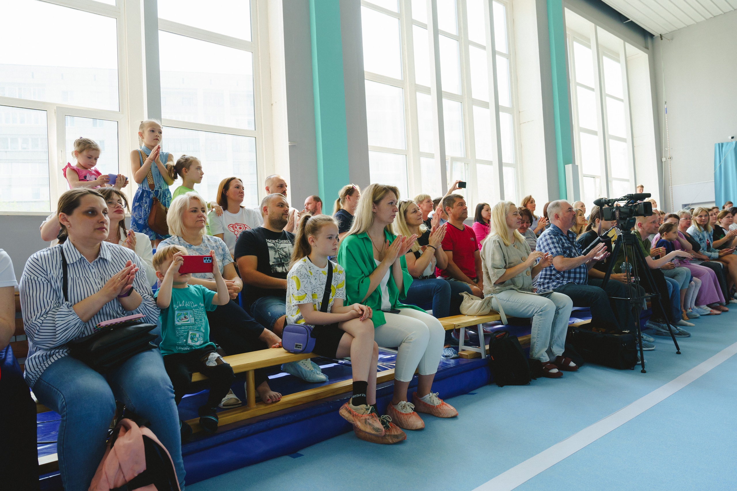 Межрегиональные соревнования по спортивной акробатике «Киндер Сюрприз». Фотограф в детский сад в Екатеринбурге, выпускные альбомы Юлия Умерова