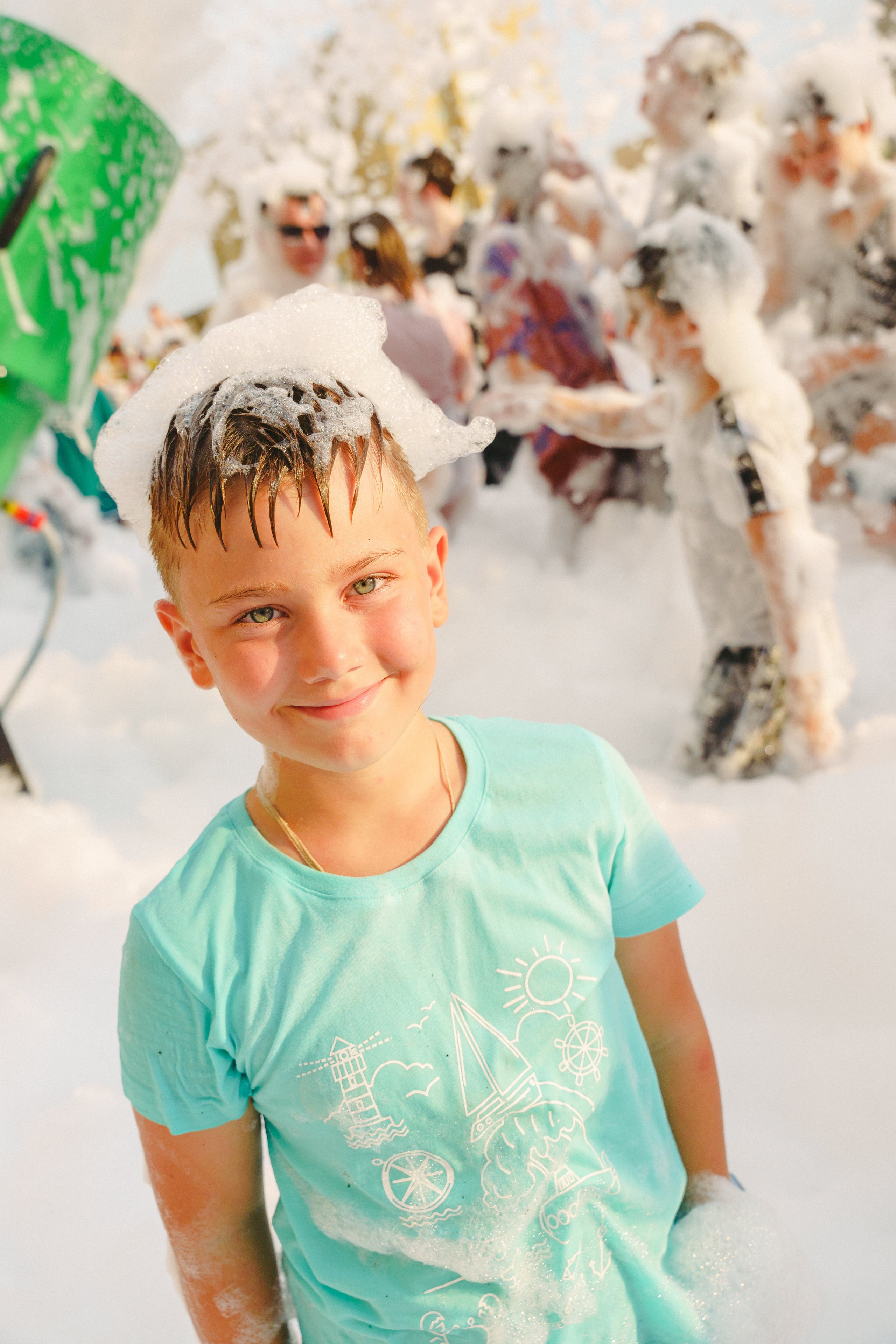 Пена — ПАТИ «Галактика развлечений» и «УК КОТ». Фотограф в детский сад в Екатеринбурге, выпускные альбомы Юлия Умерова