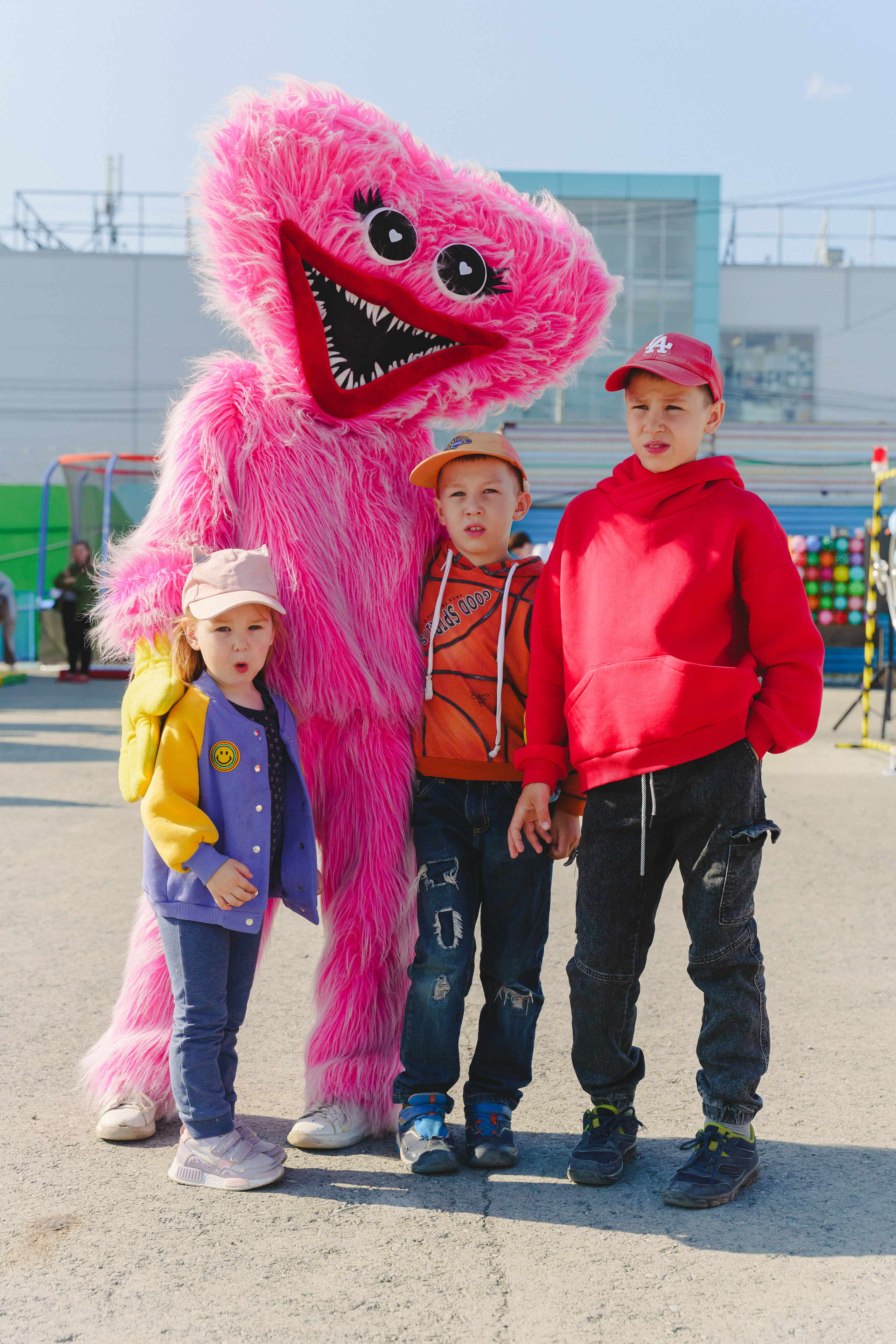 Открытие парка аттракционов «Галактика развлечений». Фотограф в детский сад в Екатеринбурге, выпускные альбомы Юлия Умерова
