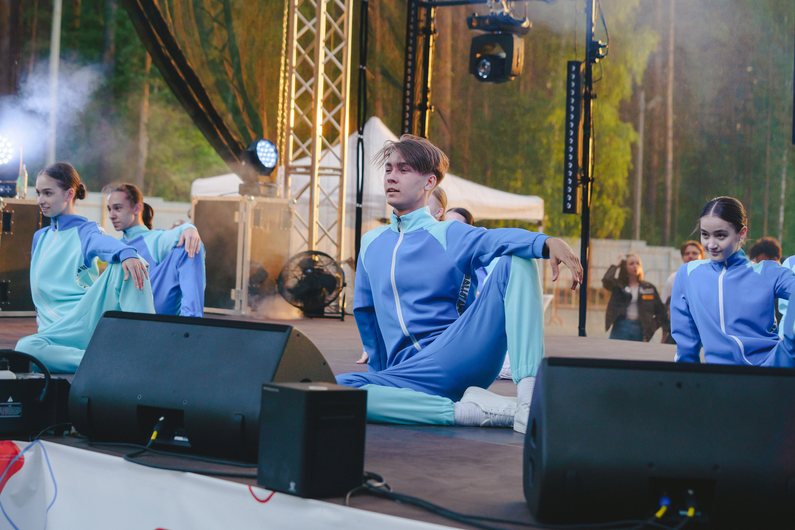 Юбилей БМАУ ДЗОЛ «Зарница». Фотограф в детский сад в Екатеринбурге, выпускные альбомы Юлия Умерова