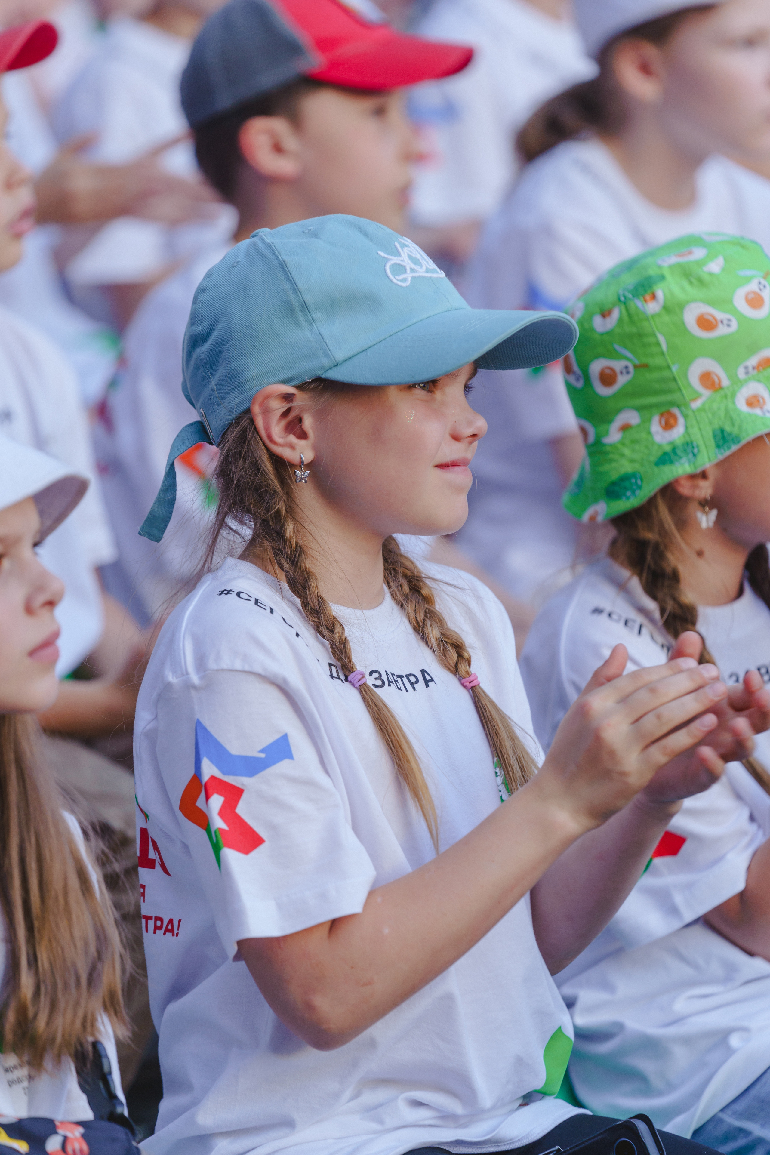 Юбилей БМАУ ДЗОЛ «Зарница». Фотограф в детский сад в Екатеринбурге, выпускные альбомы Юлия Умерова