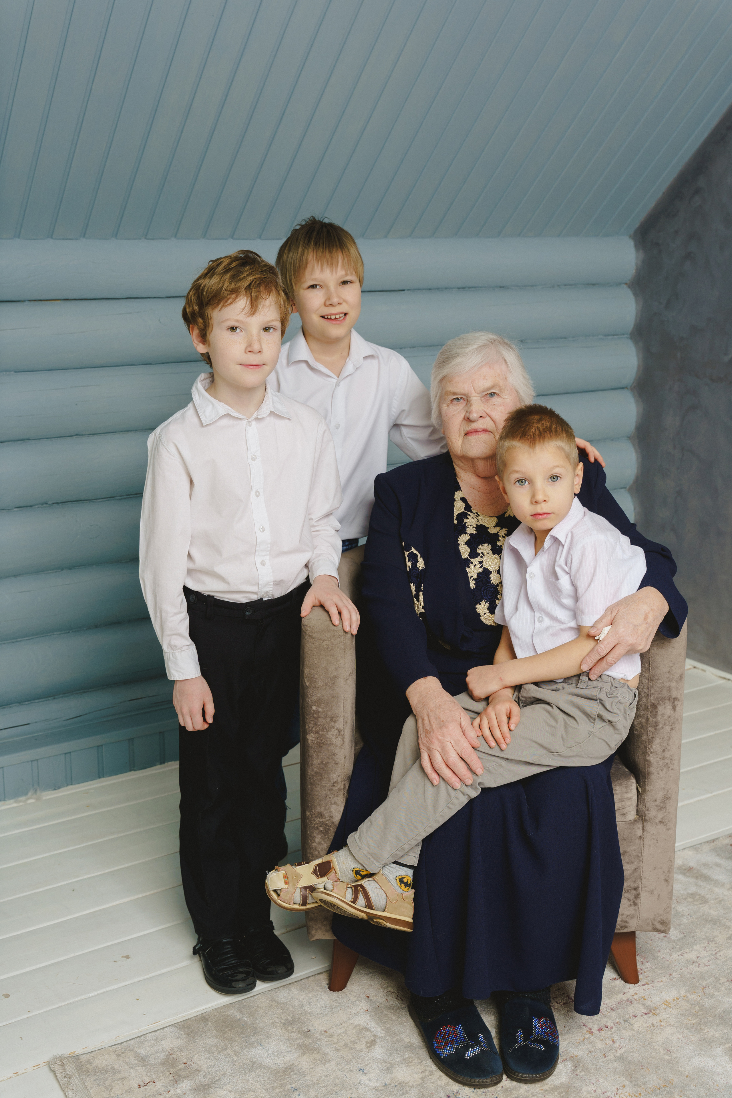 Фотосессия большой Семьи. Фотограф в детский сад в Екатеринбурге, выпускные альбомы Юлия Умерова