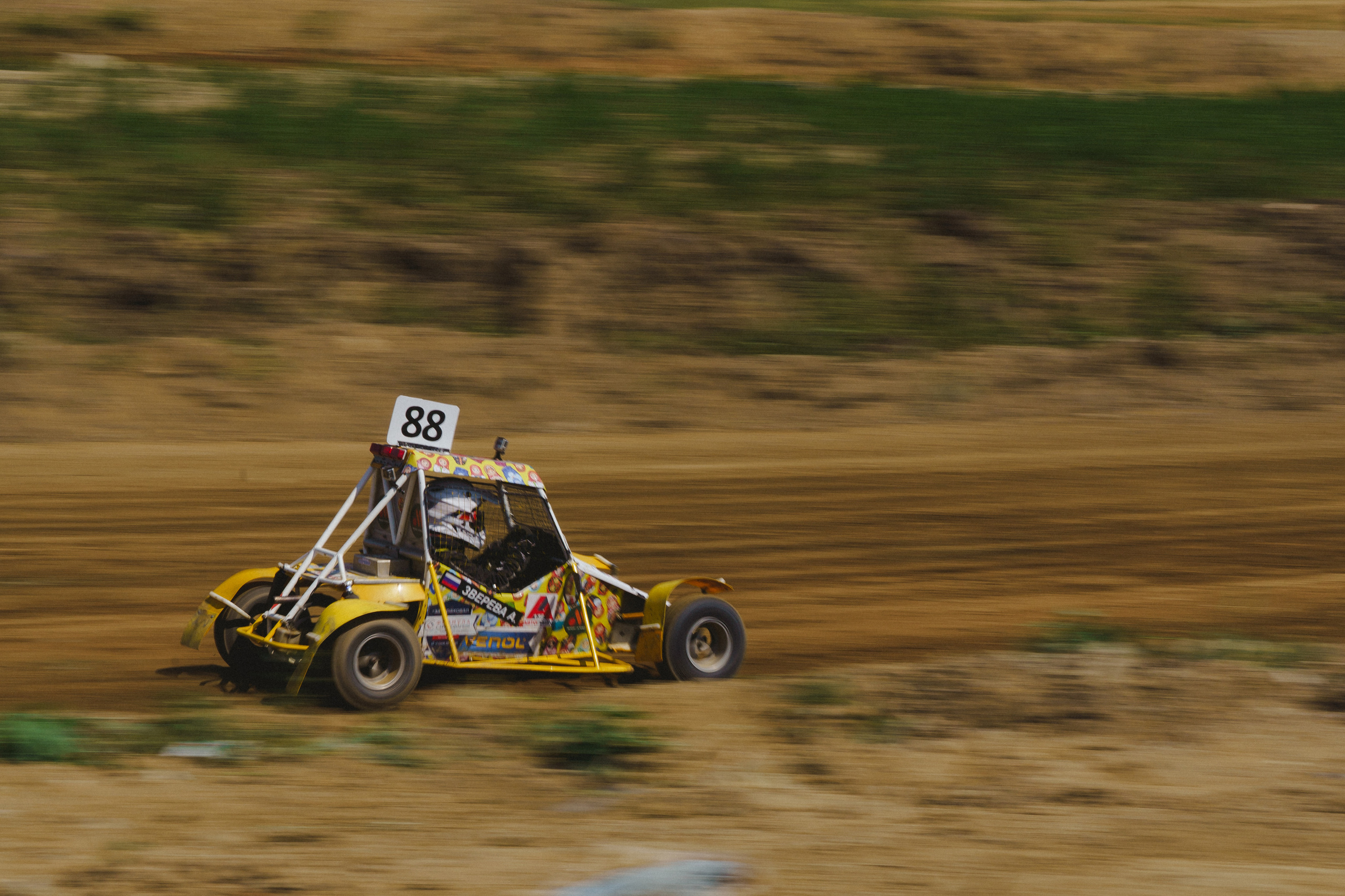 Автокросс Березовский. Фотограф Камиль Умеров. Фотограф в детский сад в Екатеринбурге, выпускные альбомы Юлия Умерова