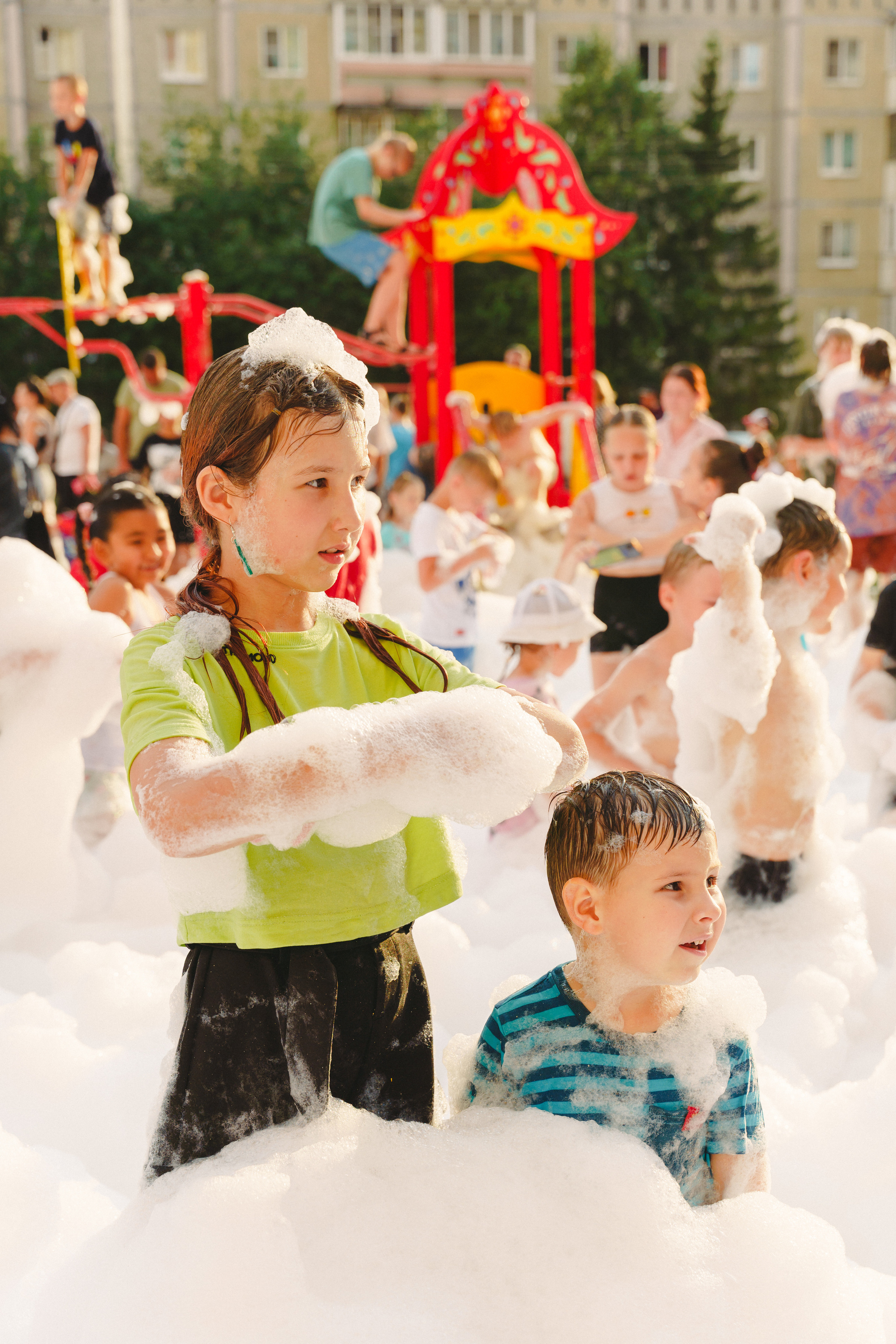 Пена — ПАТИ «Галактика развлечений» и «УК КОТ». Фотограф в детский сад в Екатеринбурге, выпускные альбомы Юлия Умерова