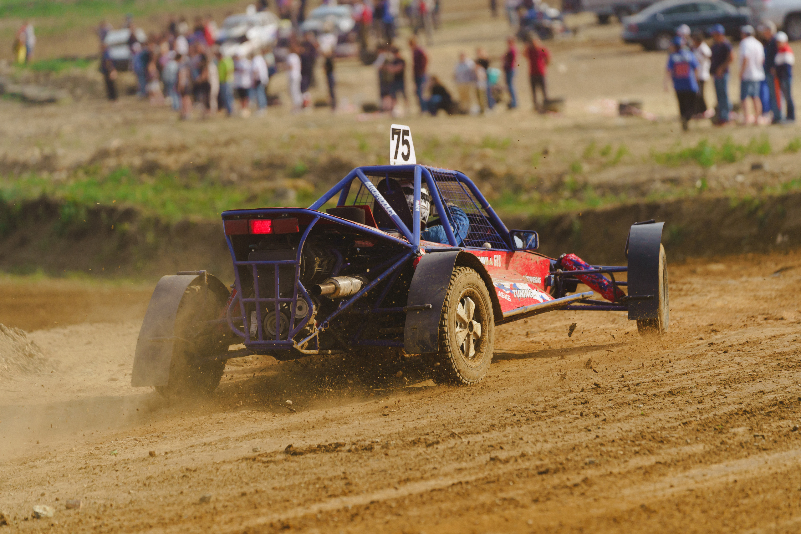 Автокросс Березовский. Фотограф Камиль Умеров. Фотограф в детский сад в Екатеринбурге, выпускные альбомы Юлия Умерова