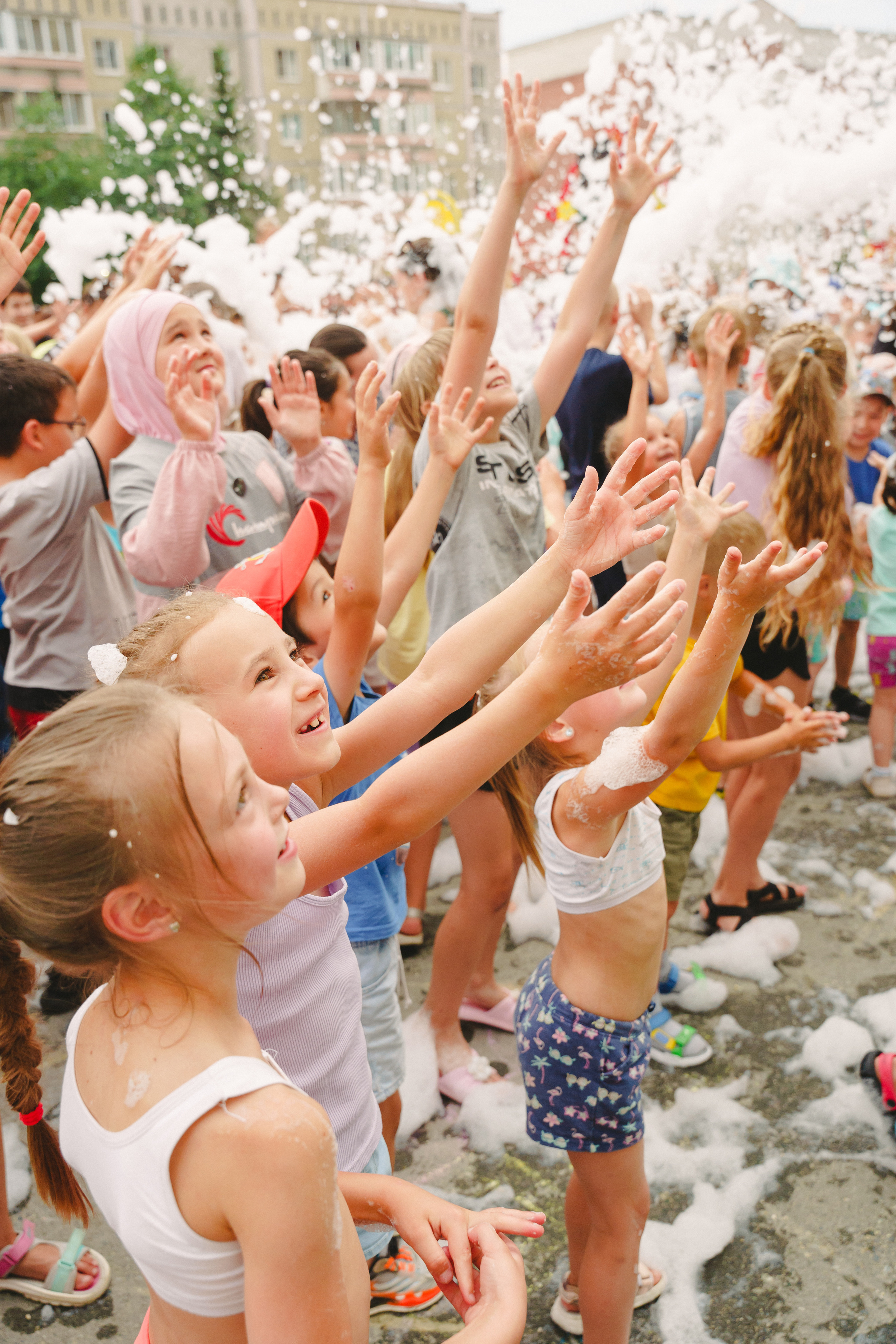 Пена — ПАТИ «Галактика развлечений» и «УК КОТ». Фотограф в детский сад в Екатеринбурге, выпускные альбомы Юлия Умерова