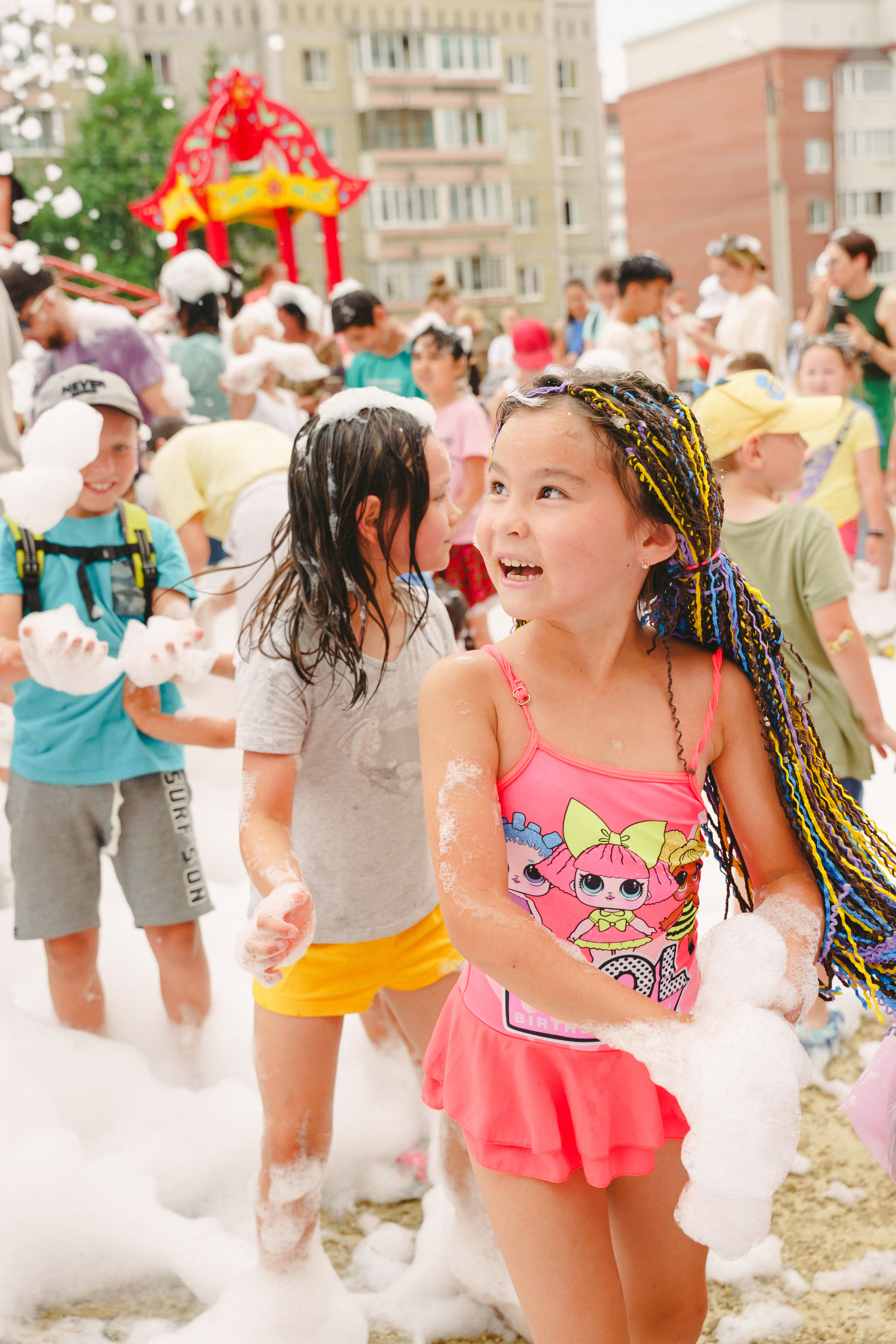 Пена — ПАТИ «Галактика развлечений» и «УК КОТ». Фотограф в детский сад в Екатеринбурге, выпускные альбомы Юлия Умерова