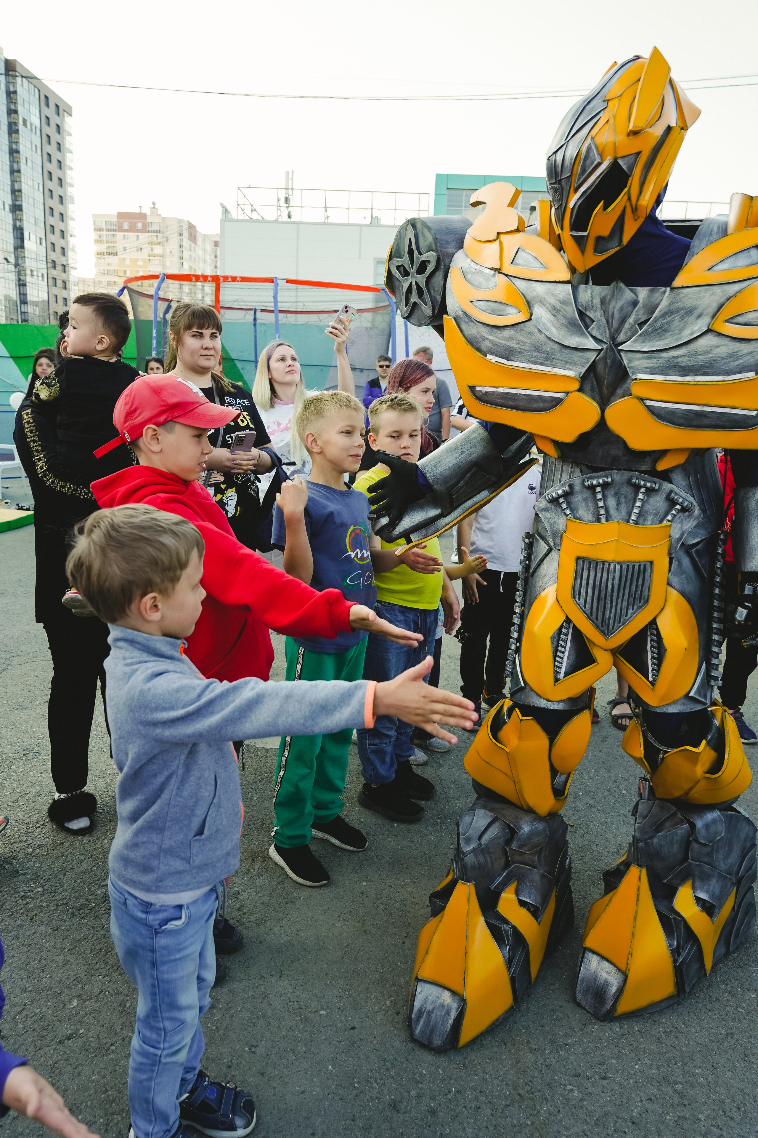 Открытие парка аттракционов «Галактика развлечений». Фотограф в детский сад в Екатеринбурге, выпускные альбомы Юлия Умерова