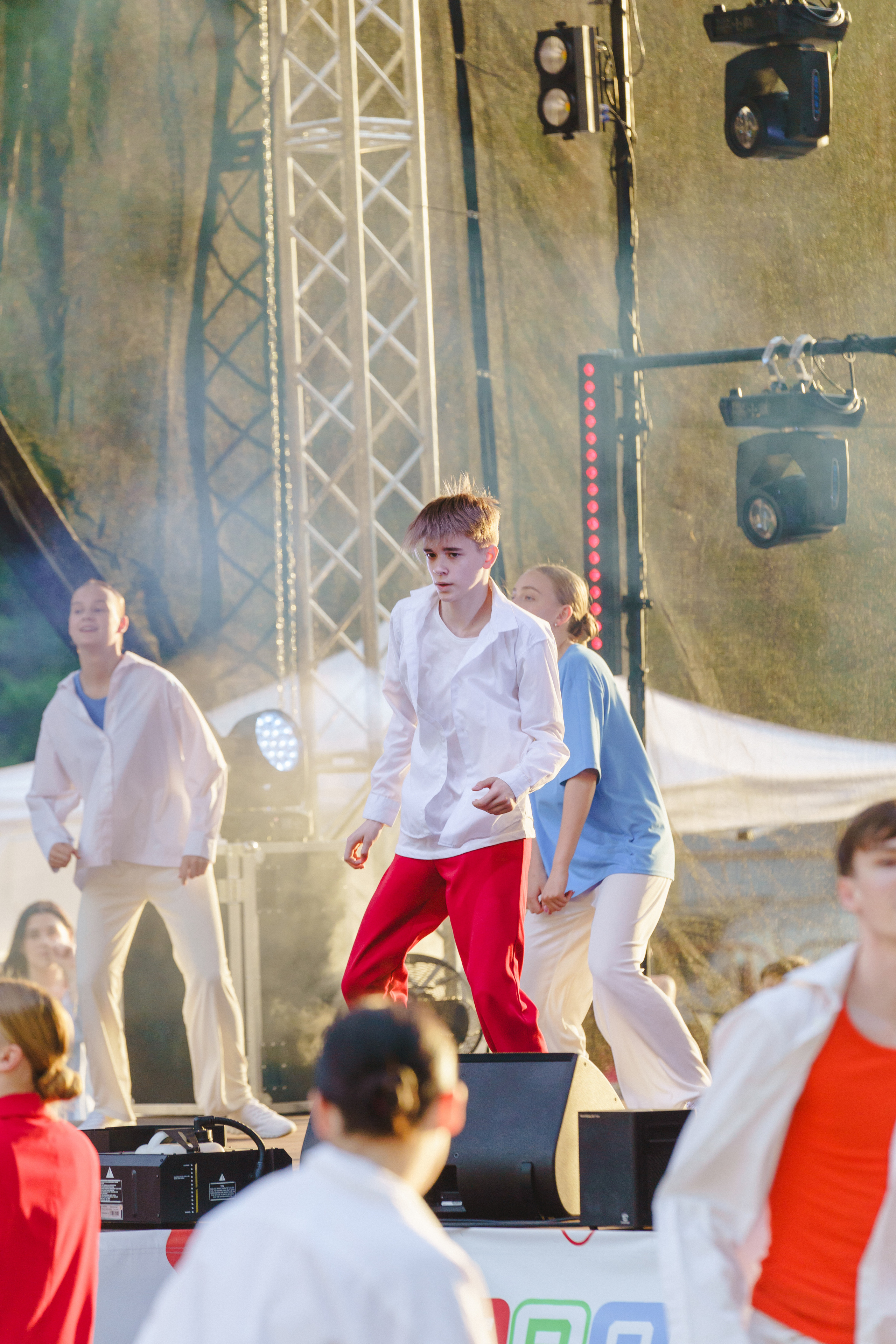 Юбилей БМАУ ДЗОЛ «Зарница». Фотограф в детский сад в Екатеринбурге, выпускные альбомы Юлия Умерова