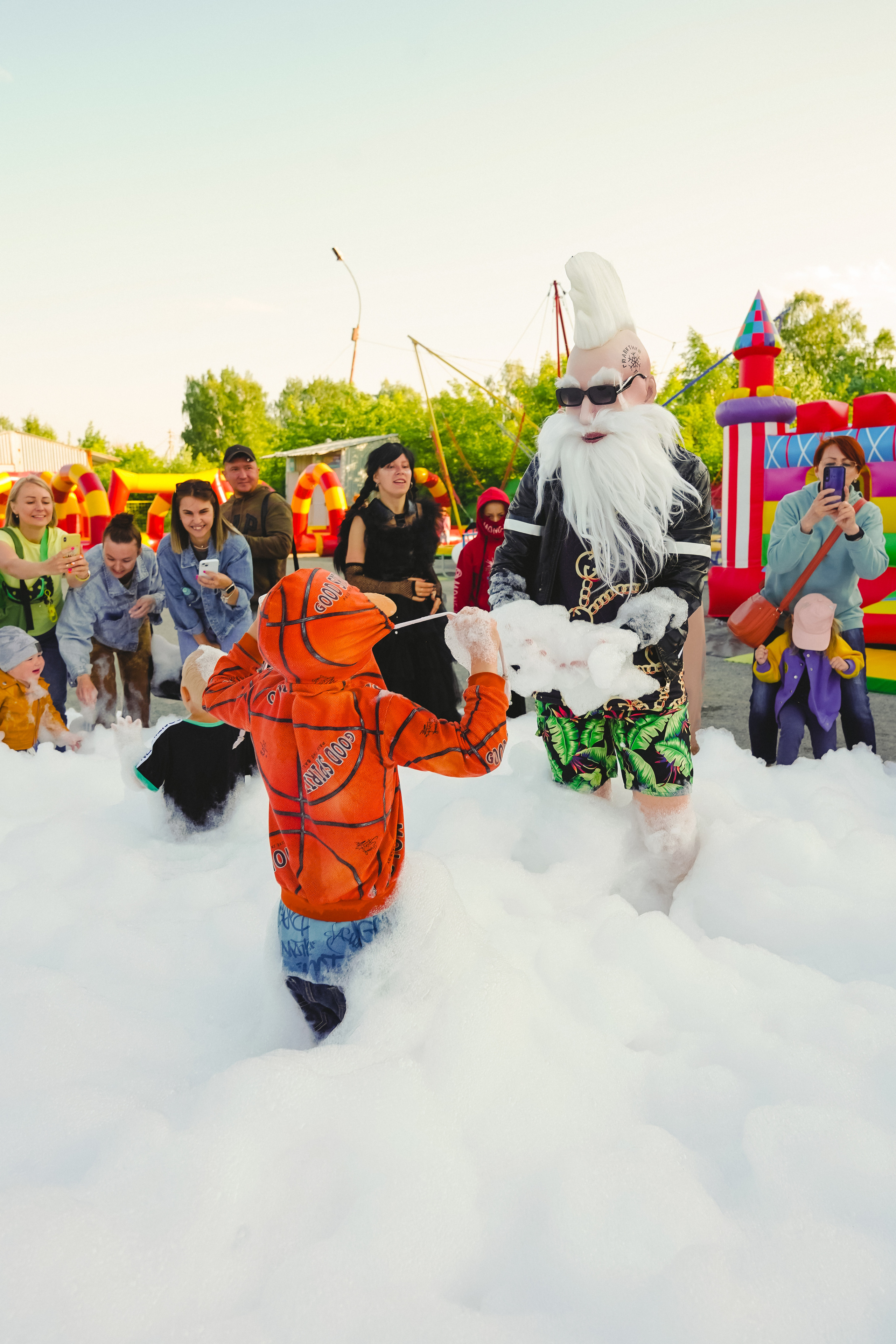 Открытие парка аттракционов «Галактика развлечений». Фотограф в детский сад в Екатеринбурге, выпускные альбомы Юлия Умерова