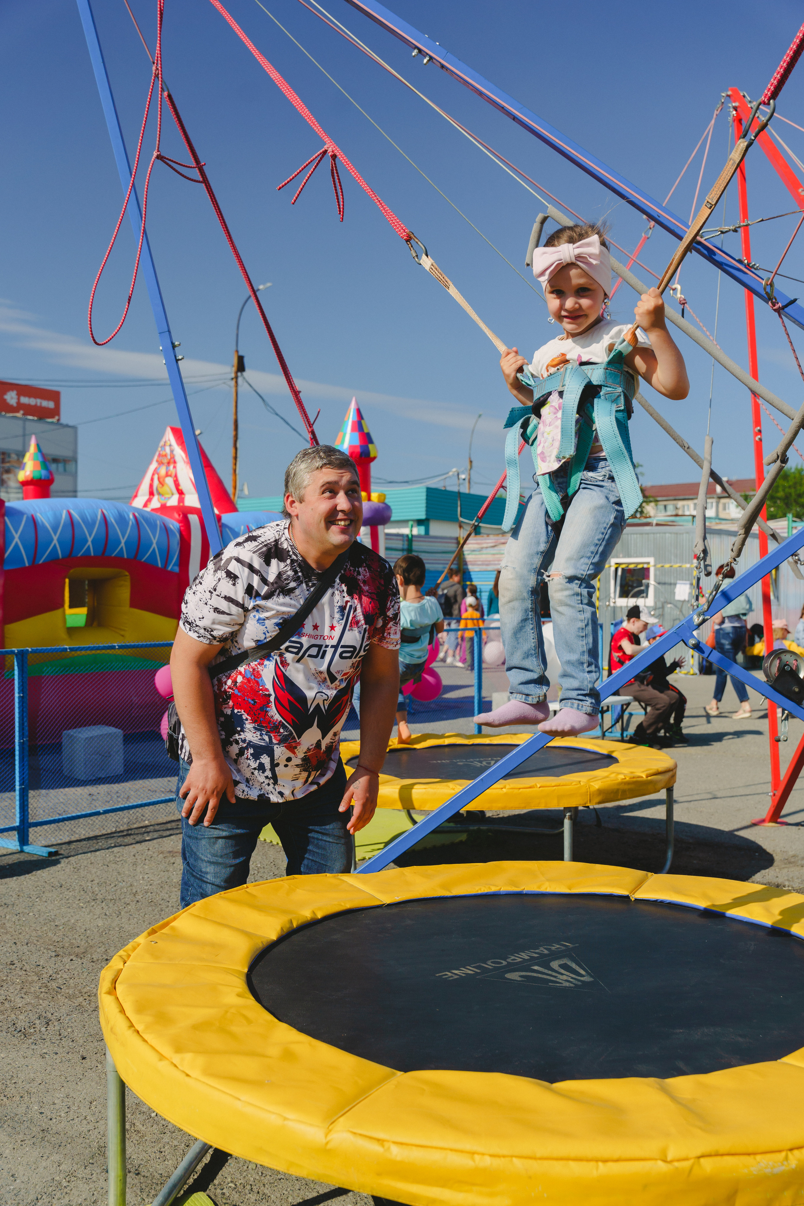 Открытие парка аттракционов «Галактика развлечений». Фотограф в детский сад в Екатеринбурге, выпускные альбомы Юлия Умерова