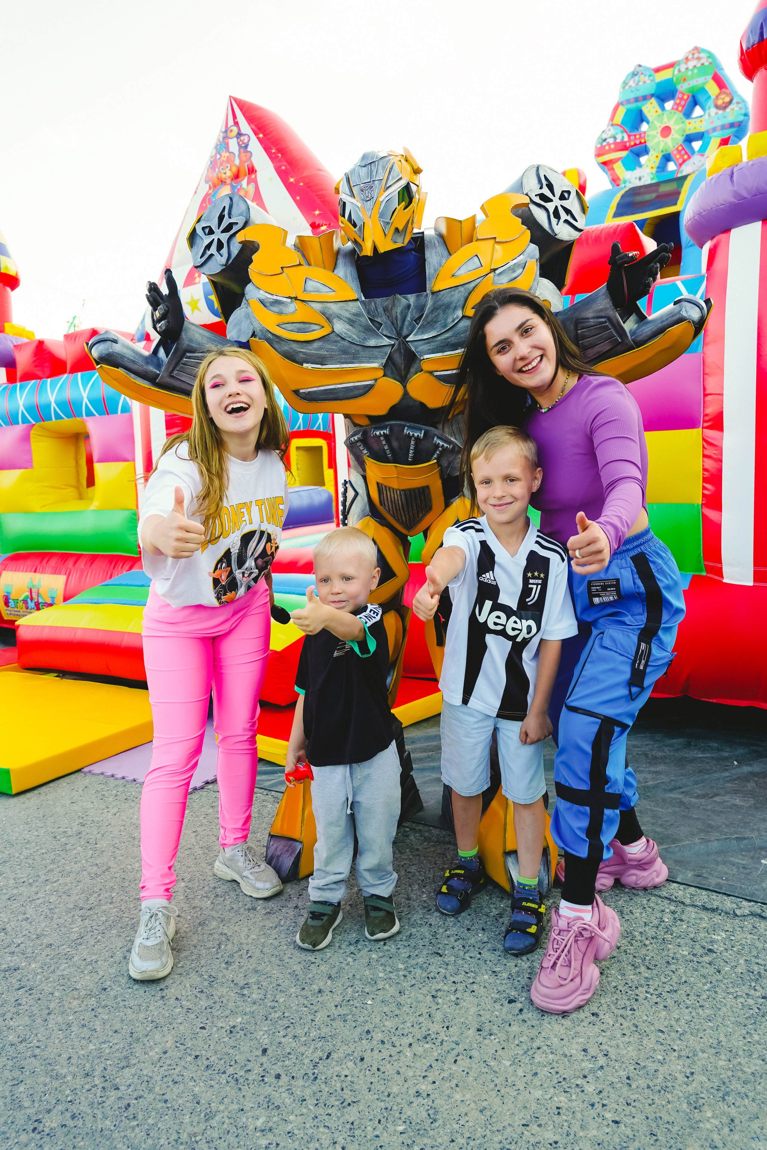 Открытие парка аттракционов «Галактика развлечений». Фотограф в детский сад в Екатеринбурге, выпускные альбомы Юлия Умерова