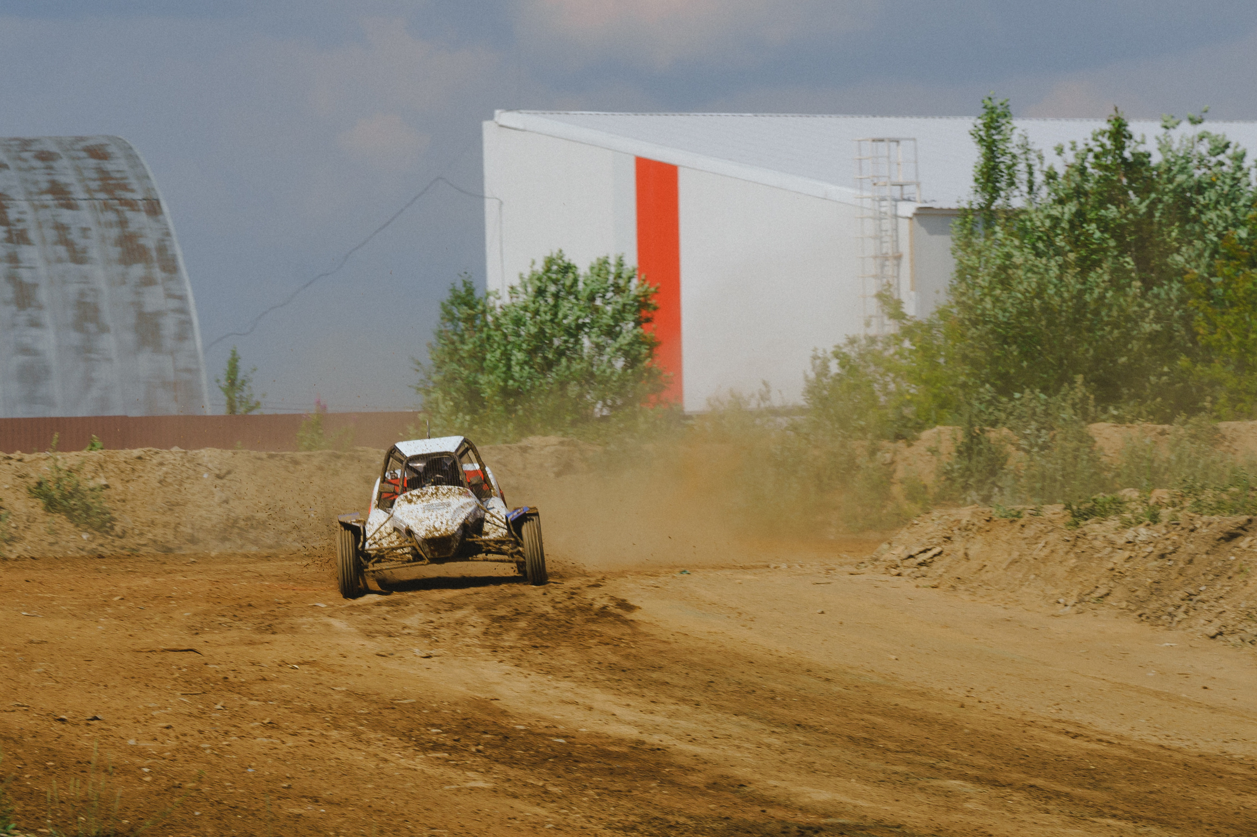 Автокросс Березовский. Фотограф Камиль Умеров. Фотограф в детский сад в Екатеринбурге, выпускные альбомы Юлия Умерова
