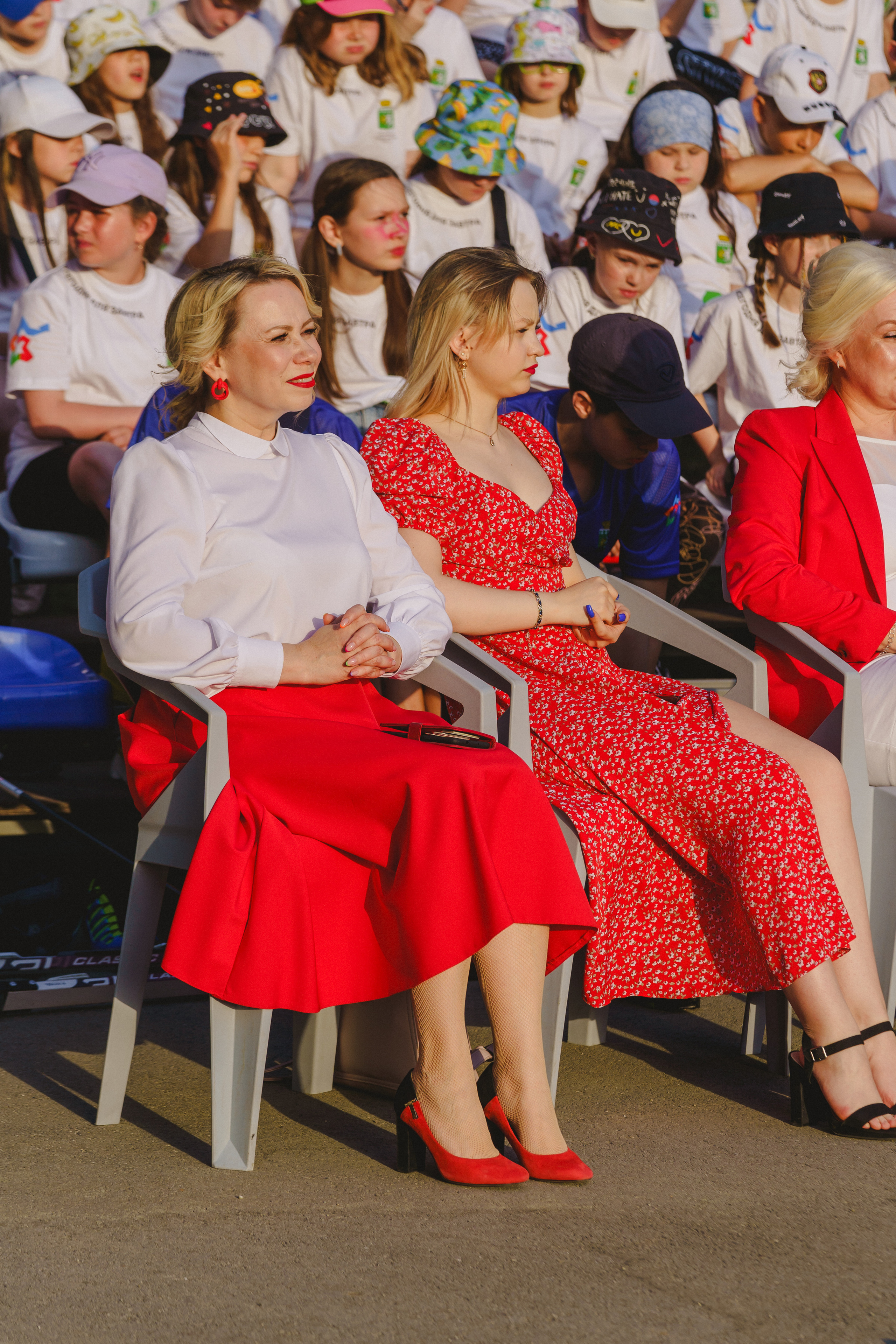 Юбилей БМАУ ДЗОЛ «Зарница». Фотограф в детский сад в Екатеринбурге, выпускные альбомы Юлия Умерова