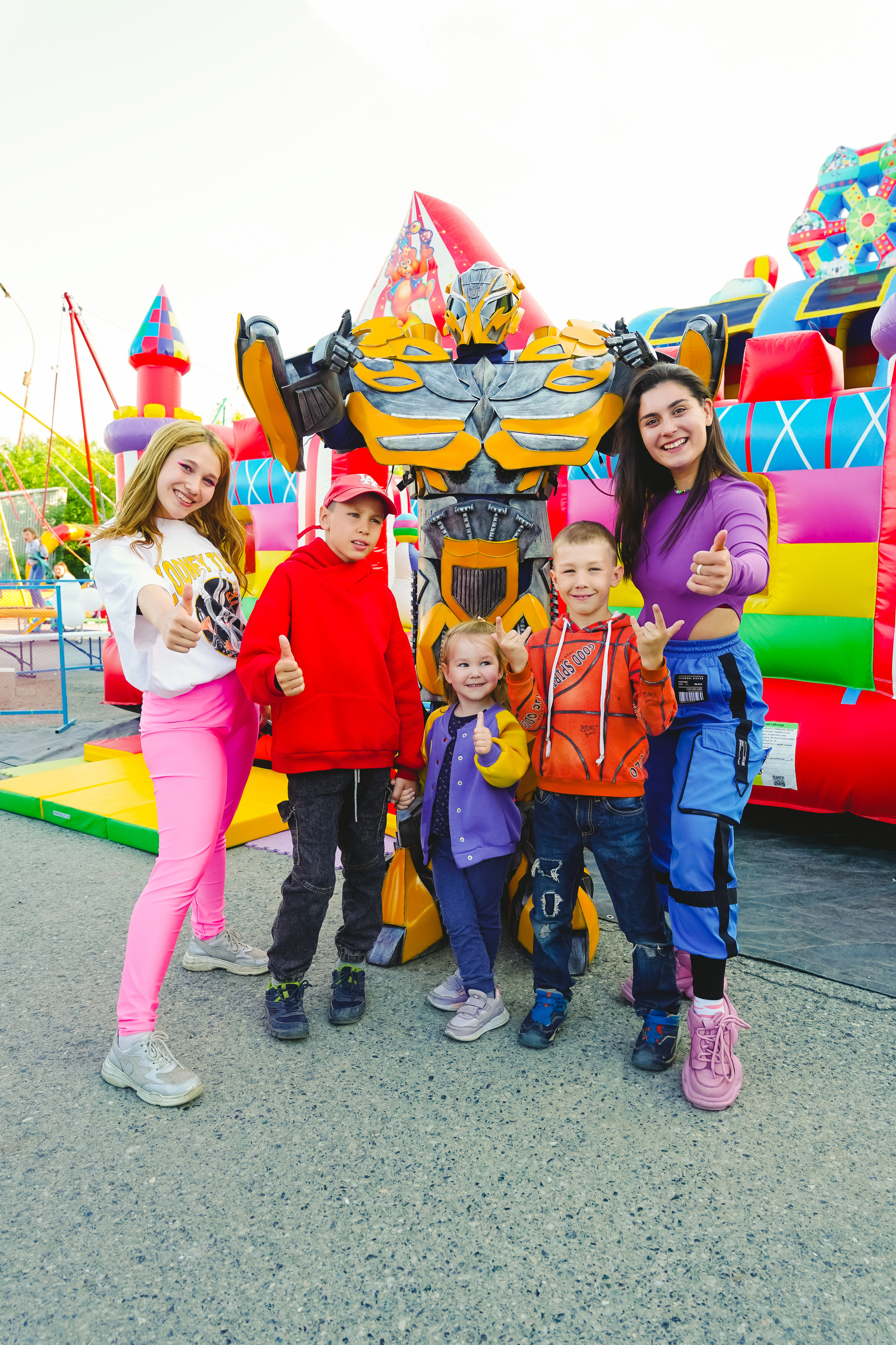 Открытие парка аттракционов «Галактика развлечений». Фотограф в детский сад в Екатеринбурге, выпускные альбомы Юлия Умерова