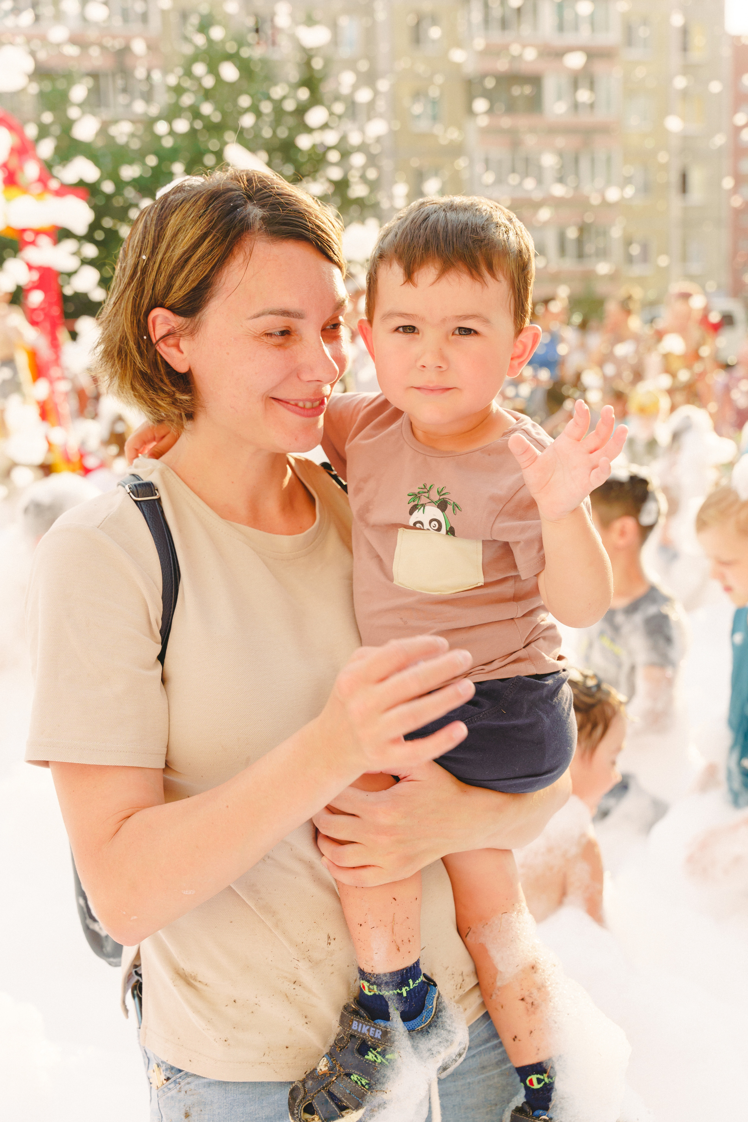 Пена — ПАТИ «Галактика развлечений» и «УК КОТ». Фотограф в детский сад в Екатеринбурге, выпускные альбомы Юлия Умерова