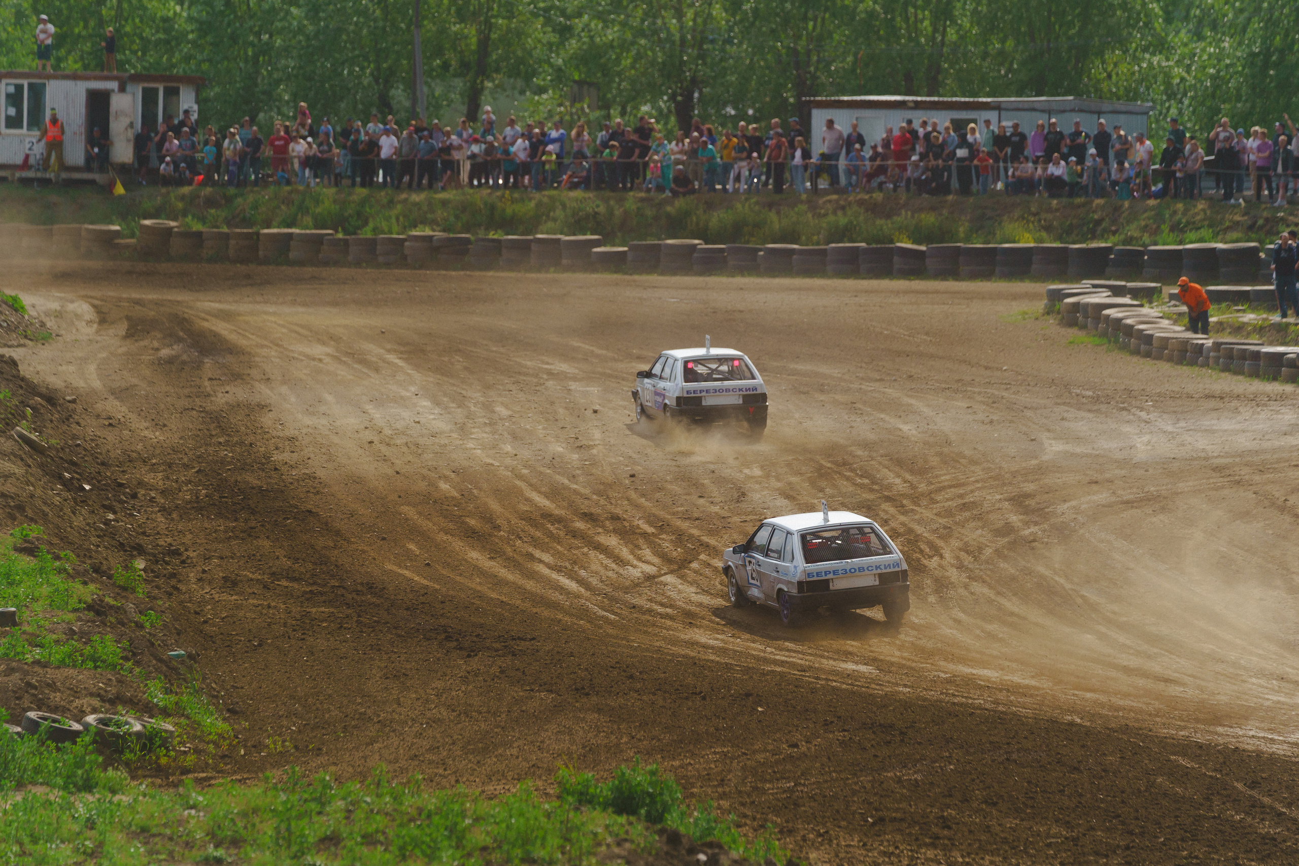 Автокросс Березовский. Фотограф Камиль Умеров. Фотограф в детский сад в Екатеринбурге, выпускные альбомы Юлия Умерова