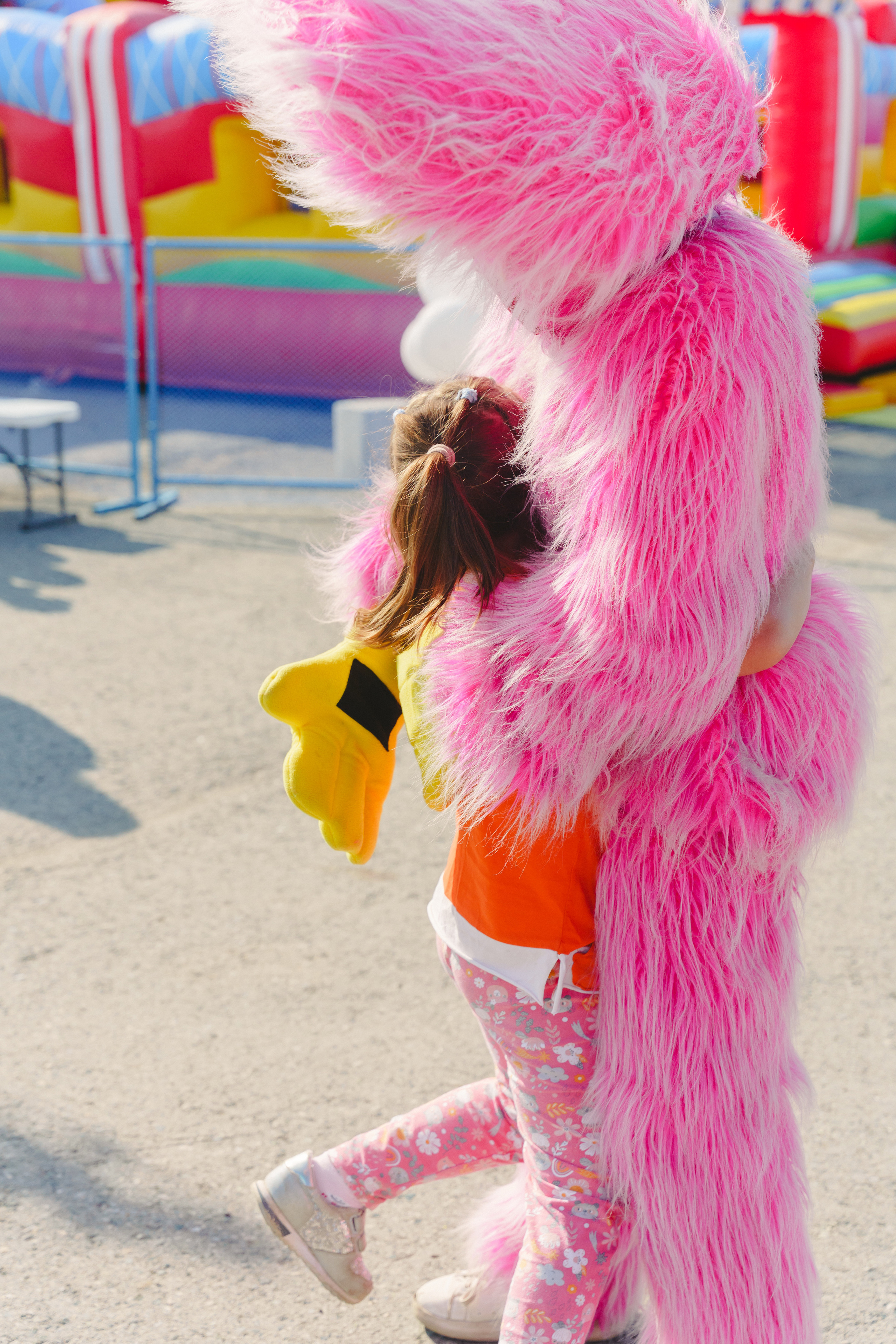 Открытие парка аттракционов «Галактика развлечений». Фотограф в детский сад в Екатеринбурге, выпускные альбомы Юлия Умерова