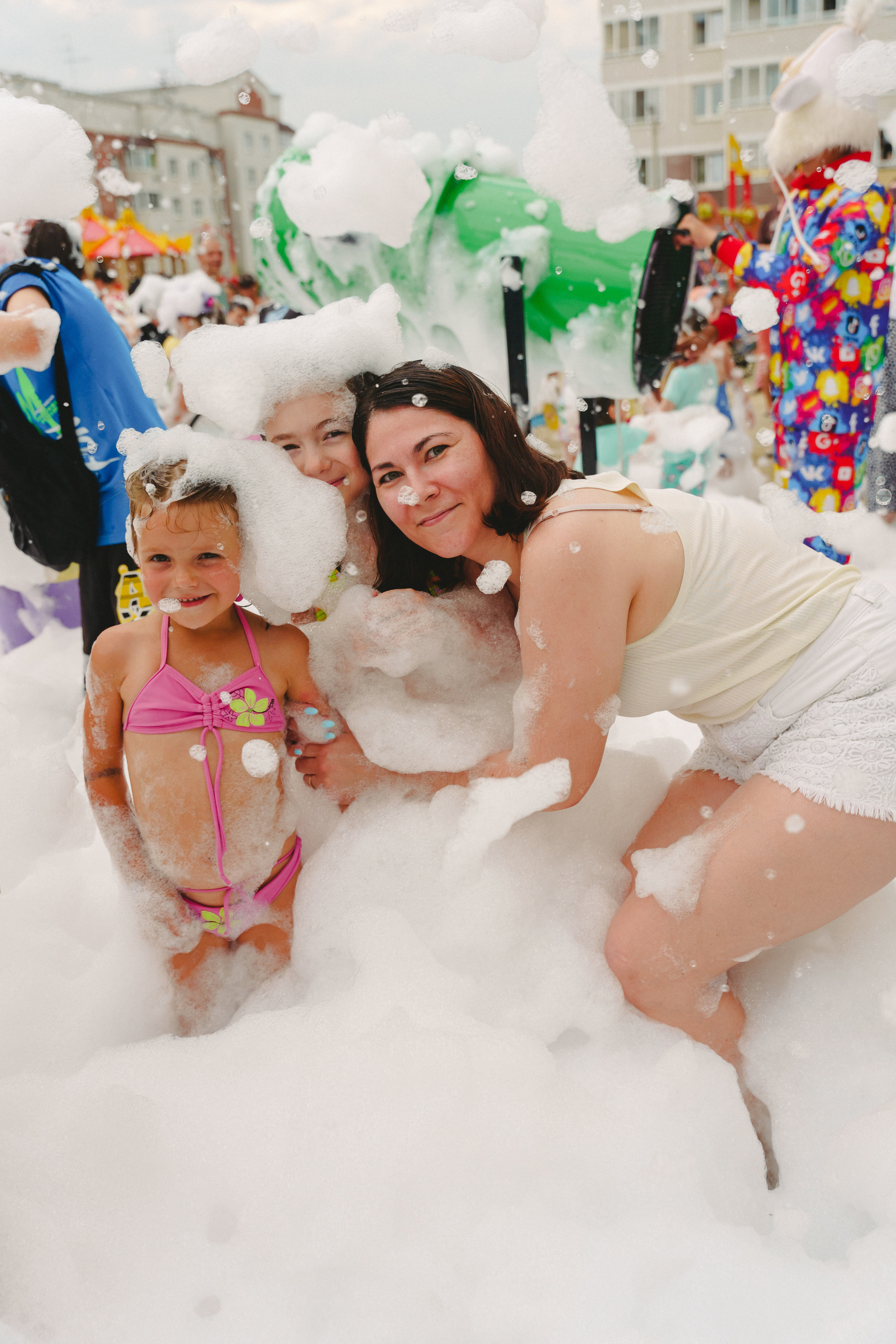 Пена — ПАТИ «Галактика развлечений» и «УК КОТ». Фотограф в детский сад в Екатеринбурге, выпускные альбомы Юлия Умерова