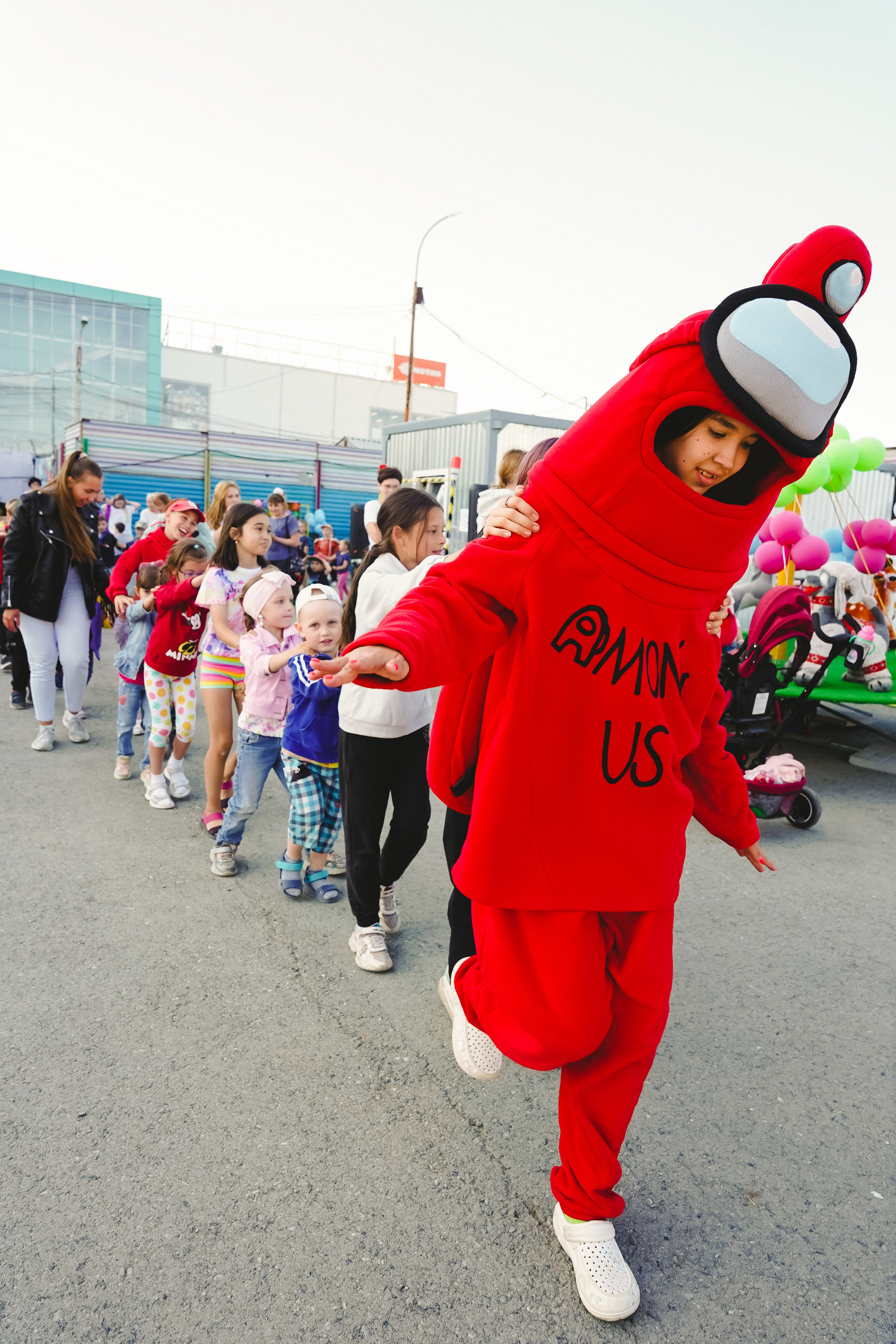 Открытие парка аттракционов «Галактика развлечений». Фотограф в детский сад в Екатеринбурге, выпускные альбомы Юлия Умерова