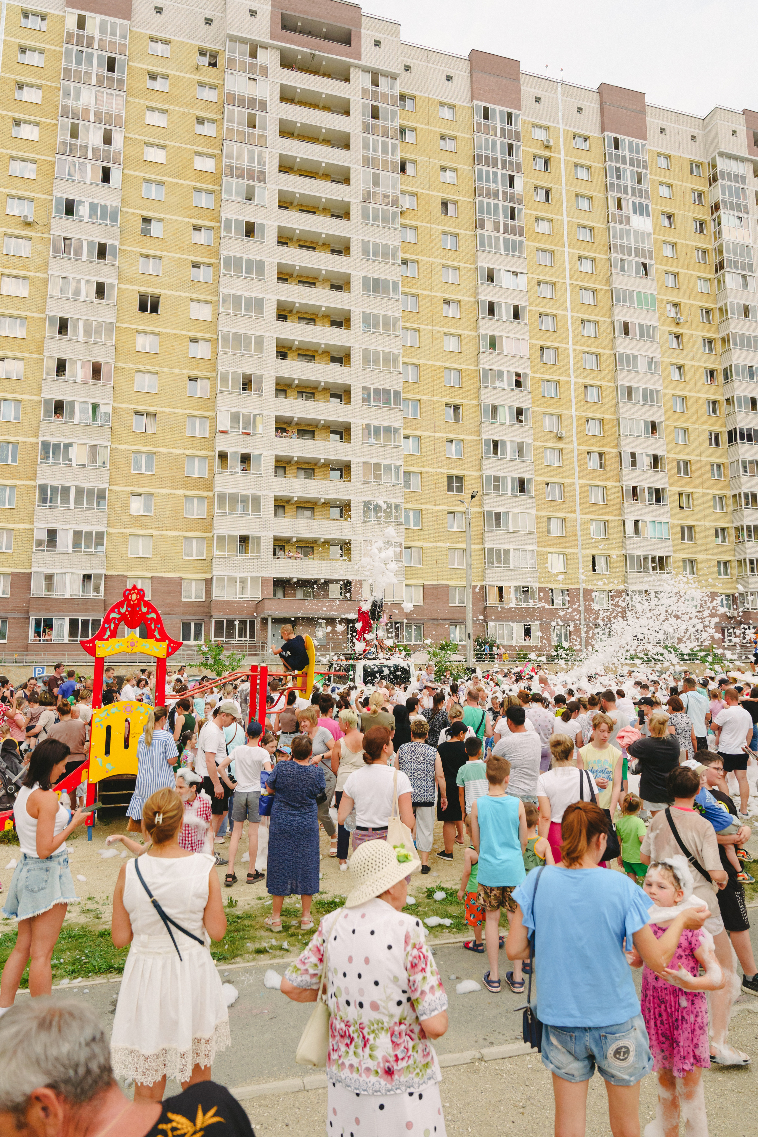 Пена — ПАТИ «Галактика развлечений» и «УК КОТ». Фотограф в детский сад в Екатеринбурге, выпускные альбомы Юлия Умерова