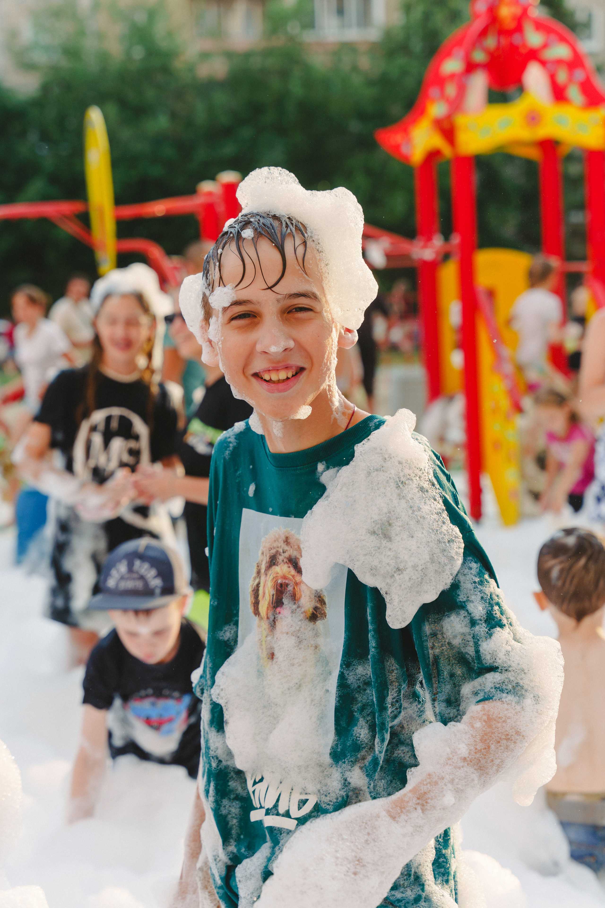 Пена — ПАТИ «Галактика развлечений» и «УК КОТ». Фотограф в детский сад в Екатеринбурге, выпускные альбомы Юлия Умерова