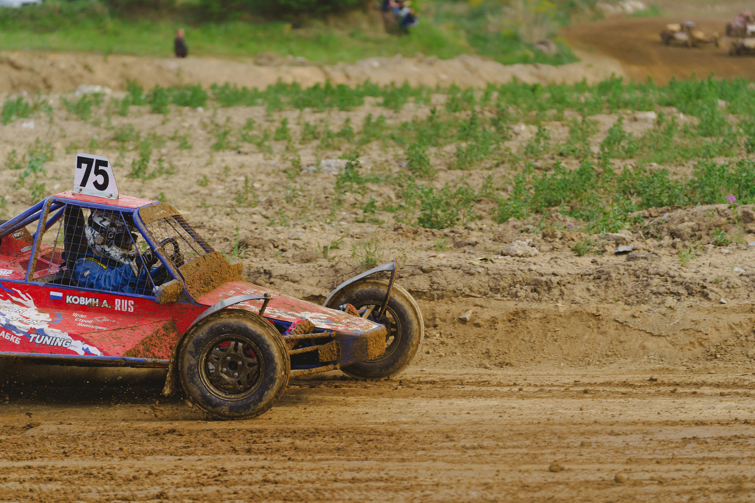 Автокросс Березовский. Фотограф Камиль Умеров. Фотограф в детский сад в Екатеринбурге, выпускные альбомы Юлия Умерова