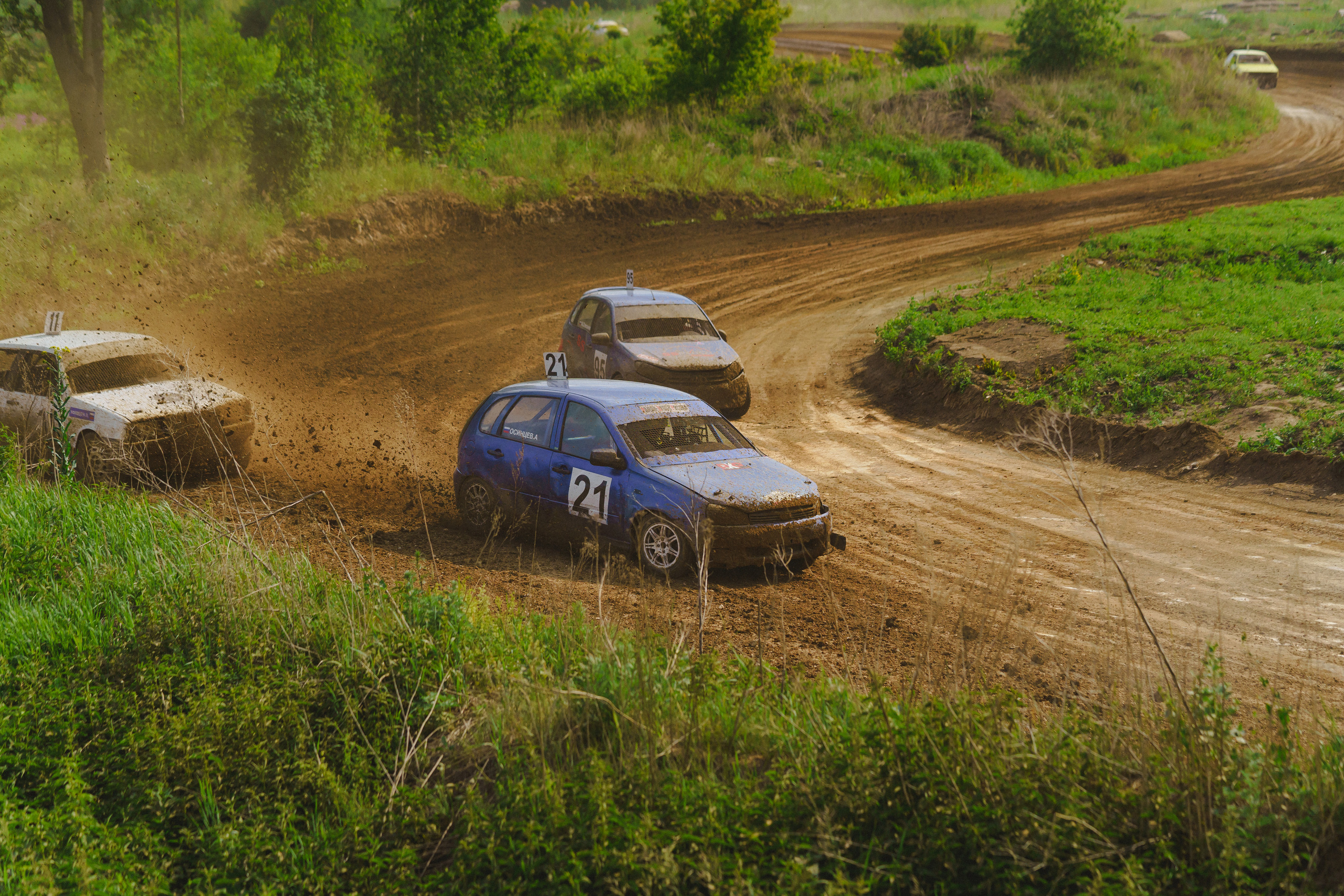 Автокросс Березовский. Фотограф Камиль Умеров. Фотограф в детский сад в Екатеринбурге, выпускные альбомы Юлия Умерова