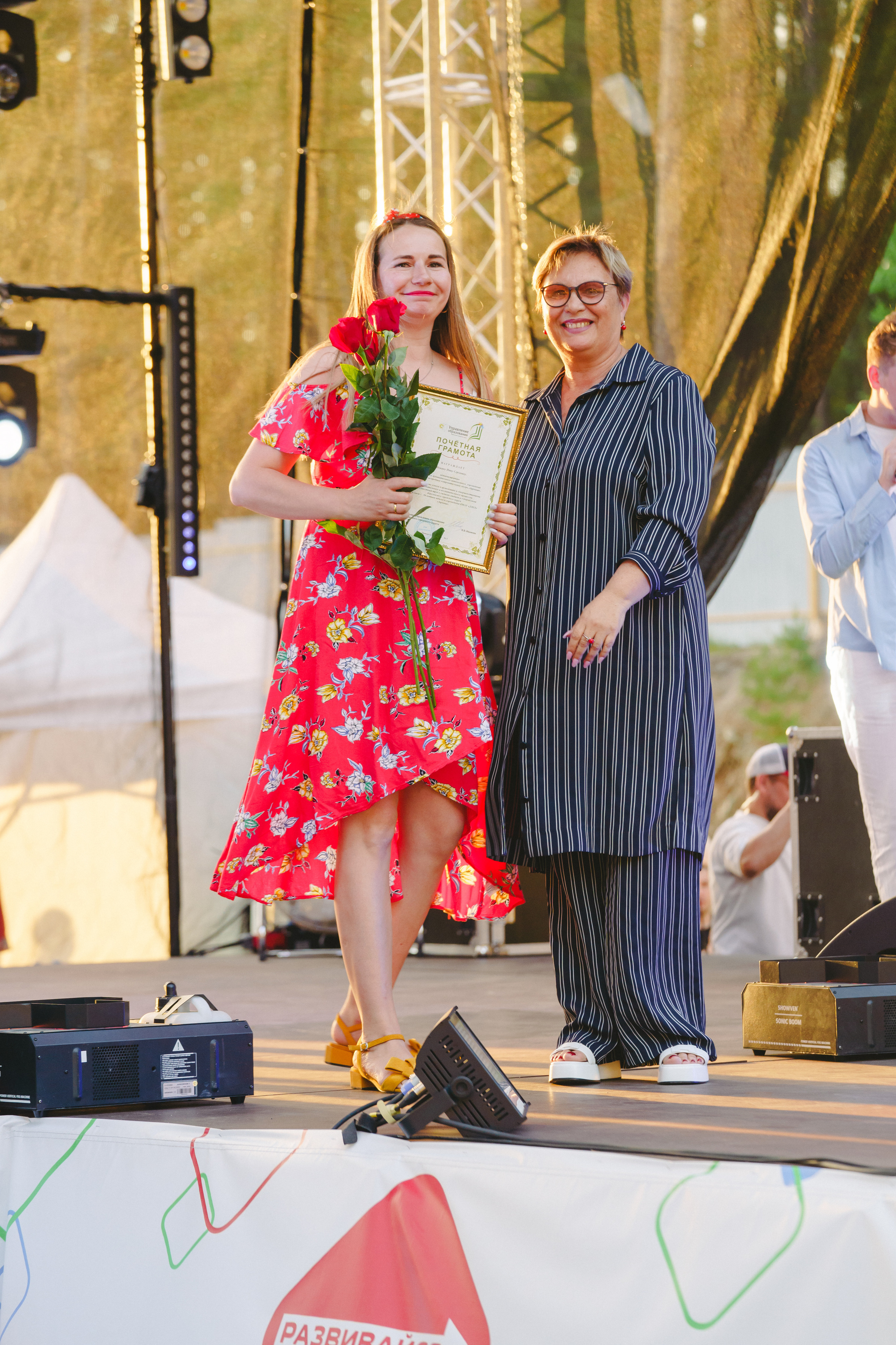 Юбилей БМАУ ДЗОЛ «Зарница». Фотограф в детский сад в Екатеринбурге, выпускные альбомы Юлия Умерова