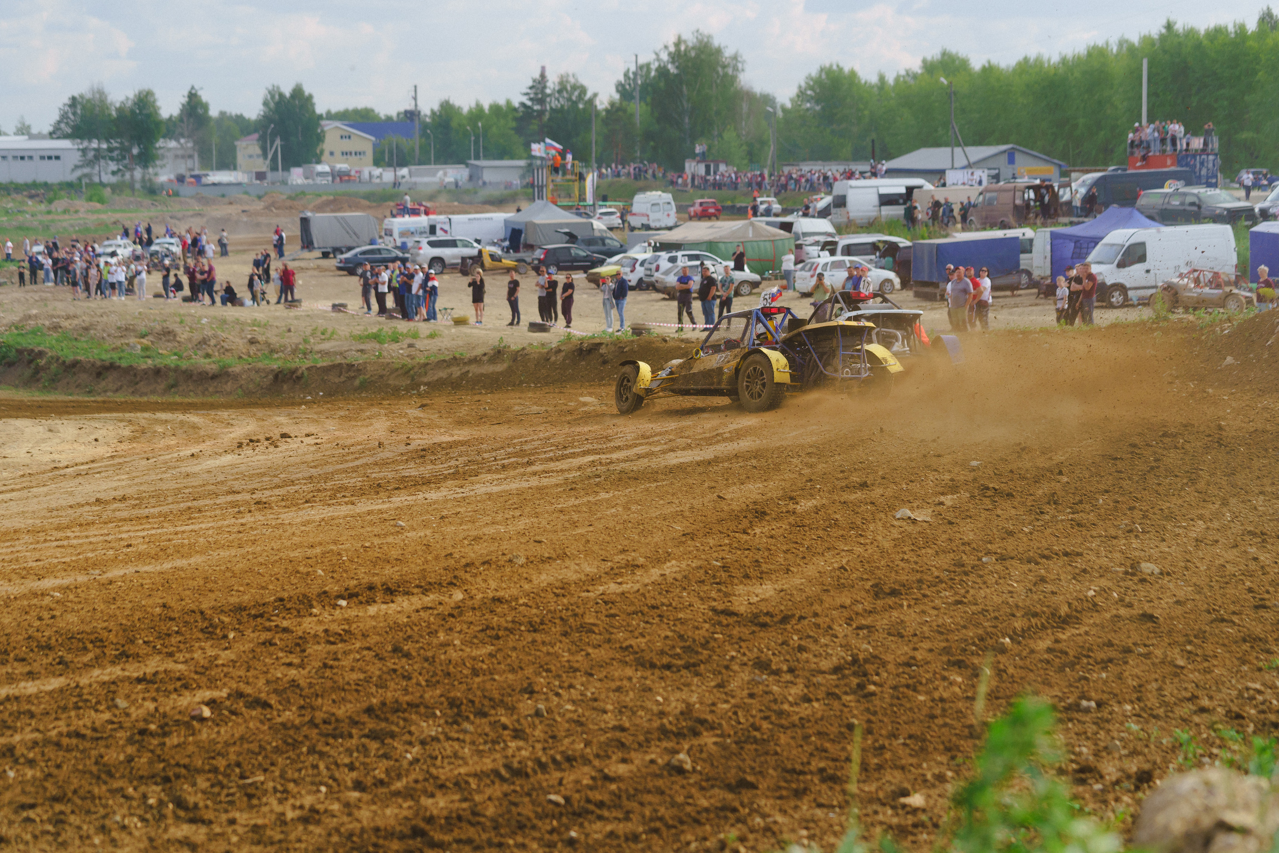 Автокросс Березовский. Фотограф Камиль Умеров. Фотограф в детский сад в Екатеринбурге, выпускные альбомы Юлия Умерова