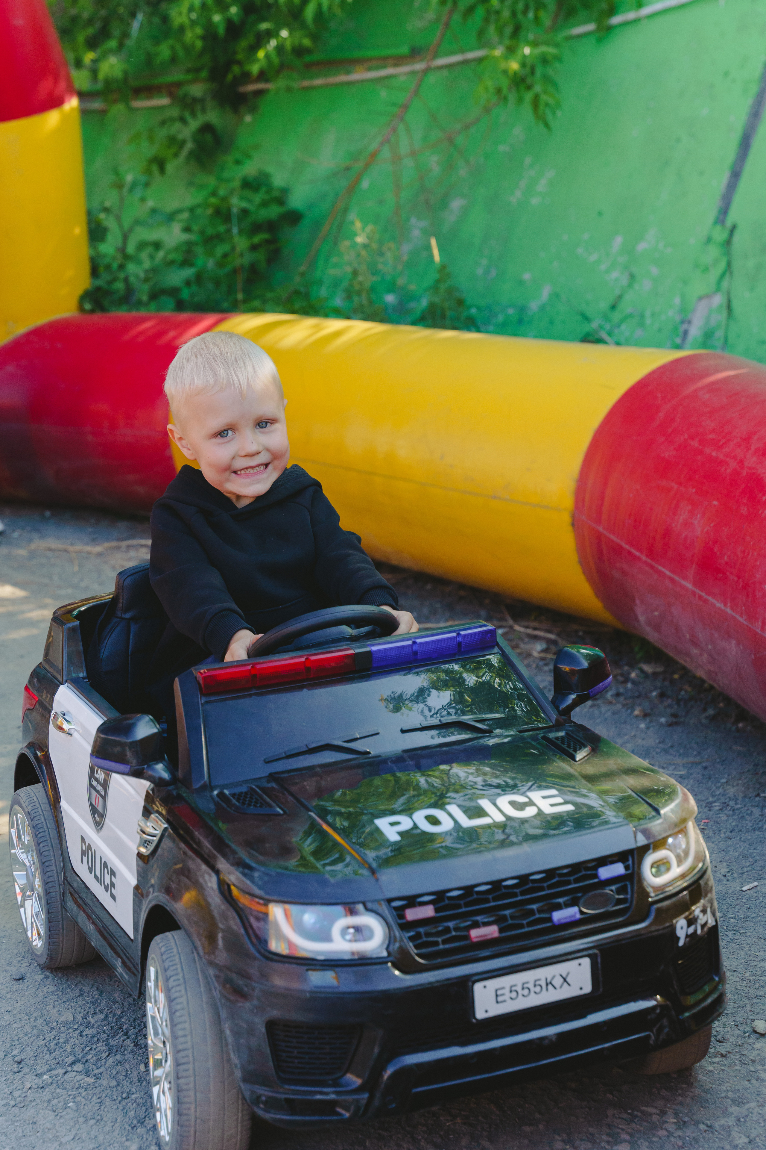 Открытие парка аттракционов «Галактика развлечений». Фотограф в детский сад в Екатеринбурге, выпускные альбомы Юлия Умерова