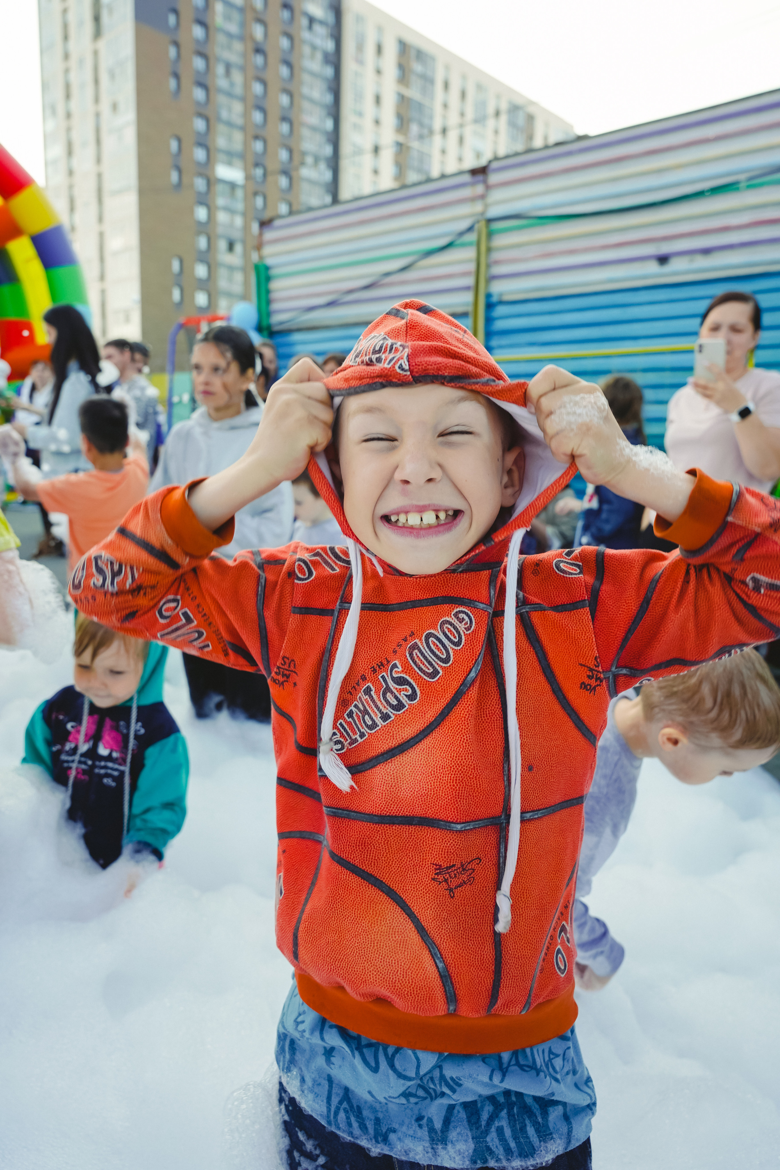 Открытие парка аттракционов «Галактика развлечений». Фотограф в детский сад в Екатеринбурге, выпускные альбомы Юлия Умерова