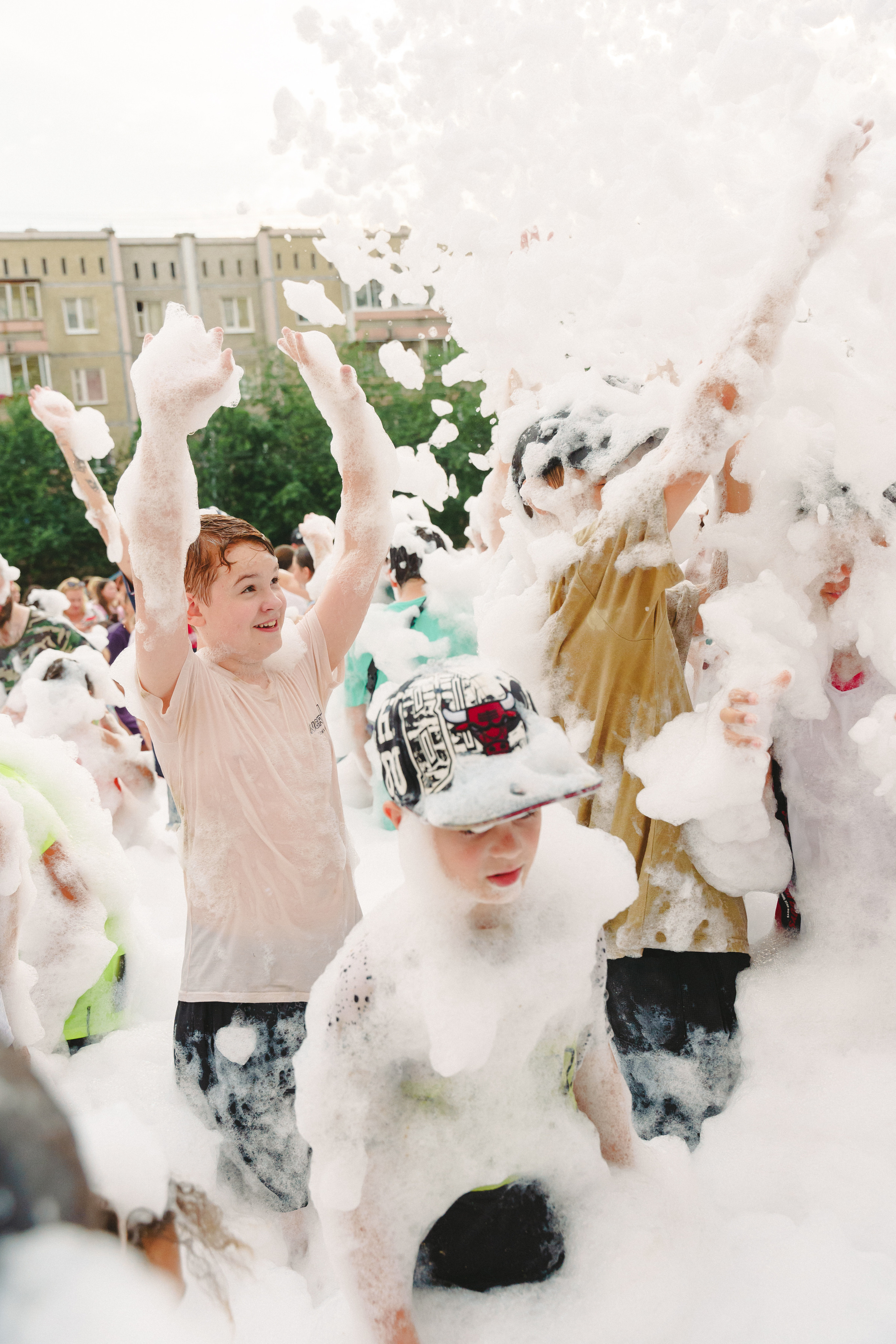 Пена — ПАТИ «Галактика развлечений» и «УК КОТ». Фотограф в детский сад в Екатеринбурге, выпускные альбомы Юлия Умерова