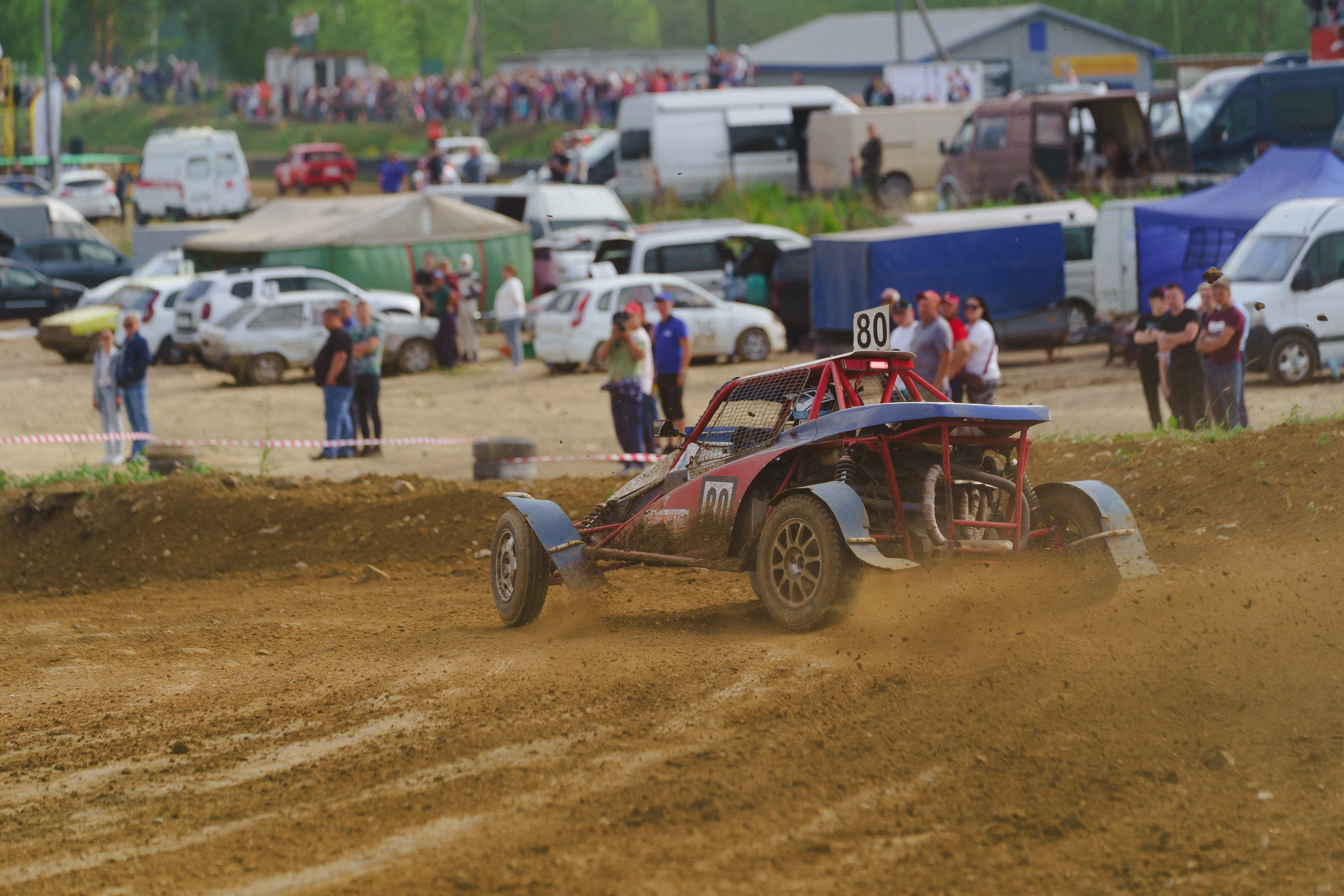 Автокросс Березовский. Фотограф Камиль Умеров. Фотограф в детский сад в Екатеринбурге, выпускные альбомы Юлия Умерова