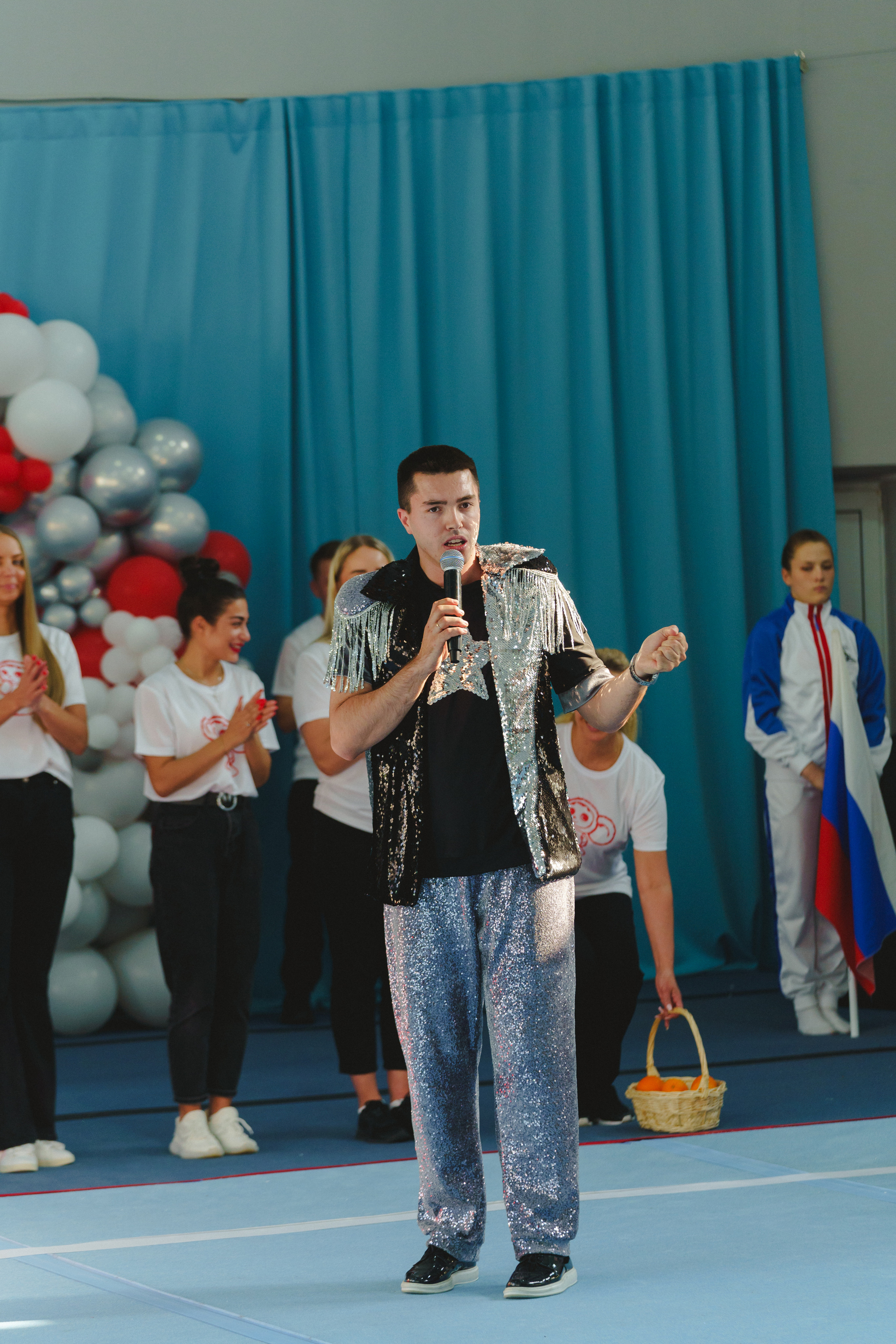 Межрегиональные соревнования по спортивной акробатике «Киндер Сюрприз». Фотограф в детский сад в Екатеринбурге, выпускные альбомы Юлия Умерова