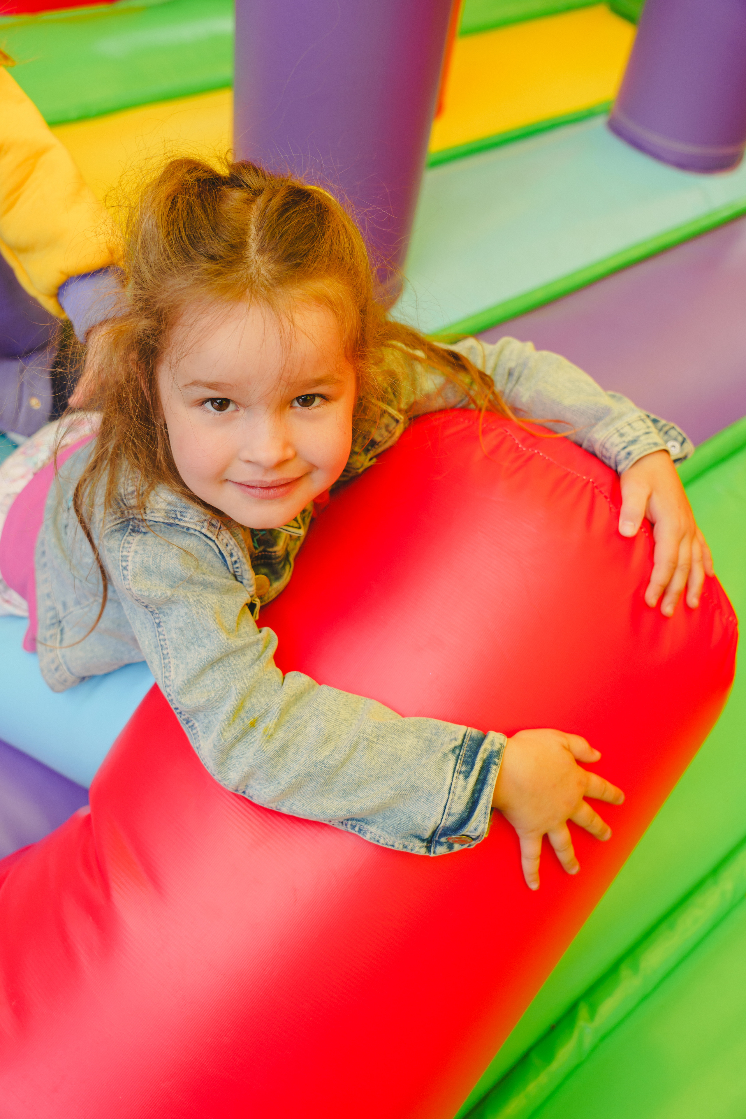 Открытие парка аттракционов «Галактика развлечений». Фотограф в детский сад в Екатеринбурге, выпускные альбомы Юлия Умерова