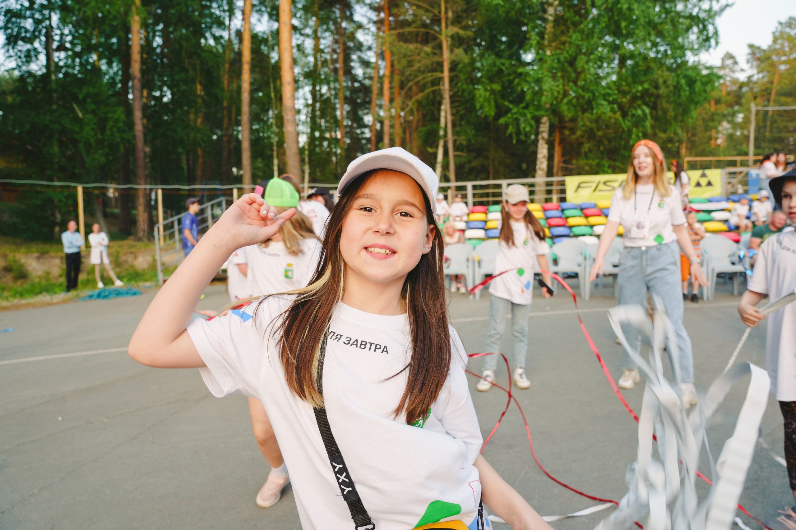 Юбилей БМАУ ДЗОЛ «Зарница». Фотограф в детский сад в Екатеринбурге, выпускные альбомы Юлия Умерова
