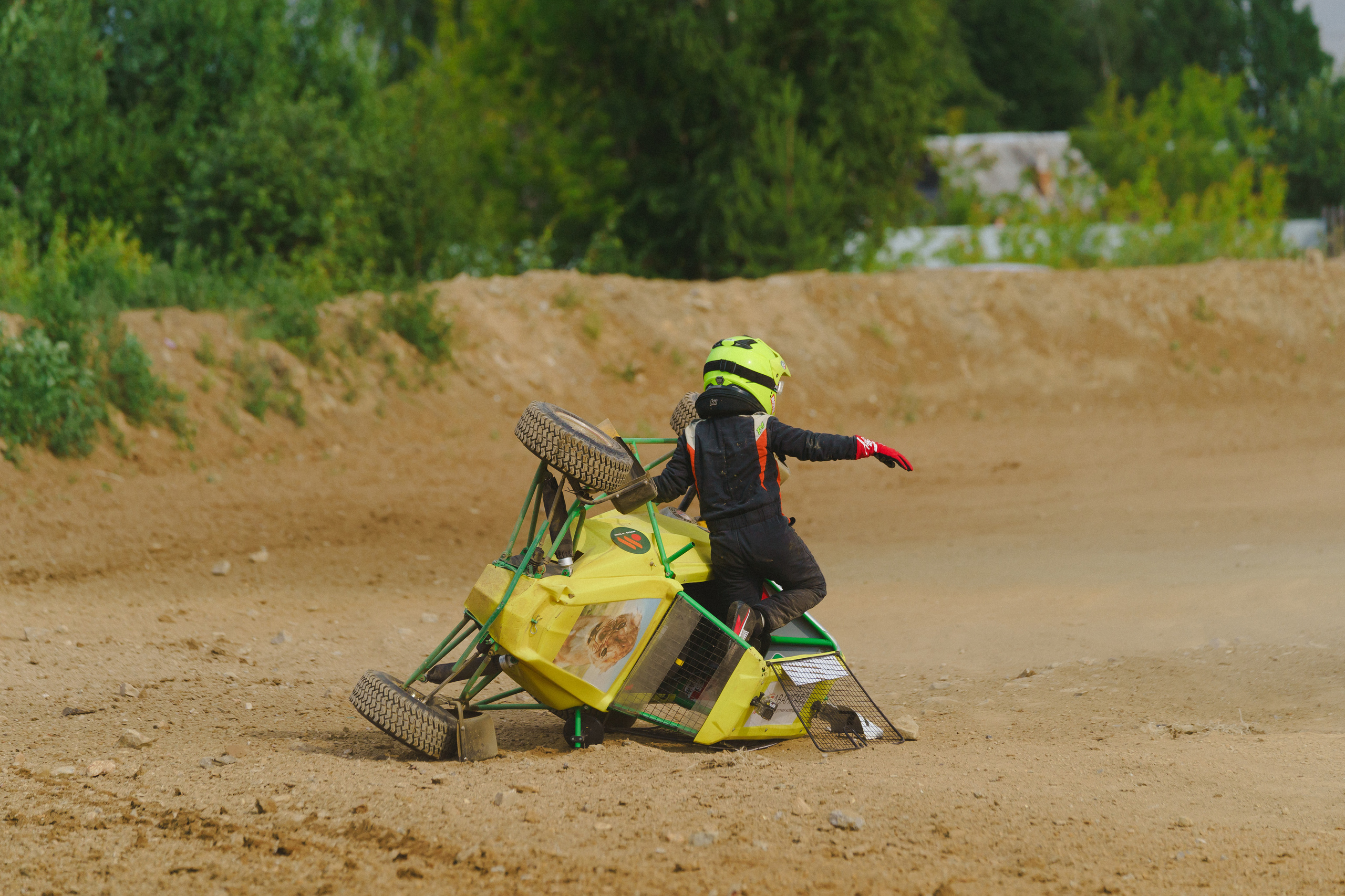 Автокросс Березовский. Фотограф Камиль Умеров. Фотограф в детский сад в Екатеринбурге, выпускные альбомы Юлия Умерова